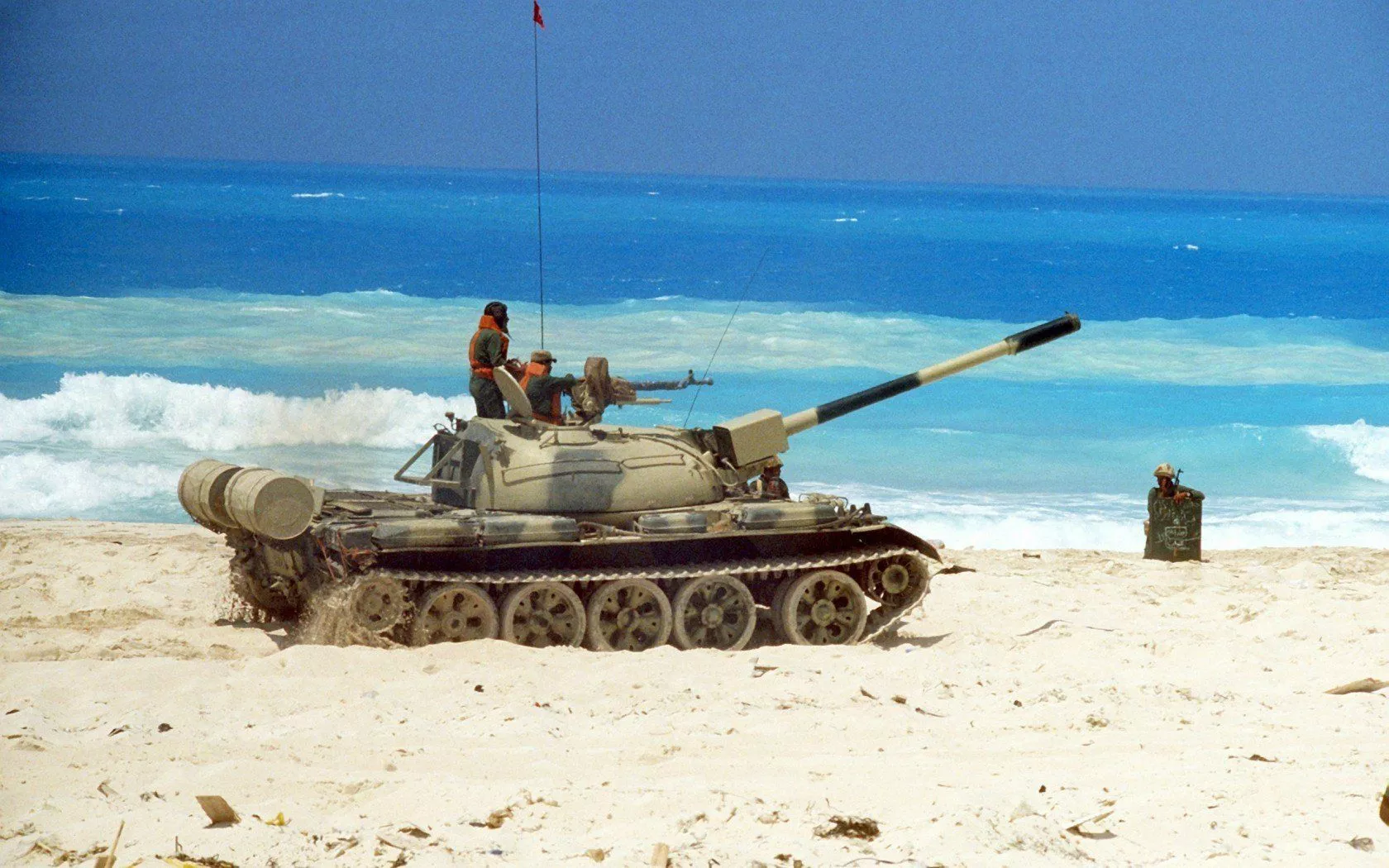 Download Tank Military T 54 Wallpaper