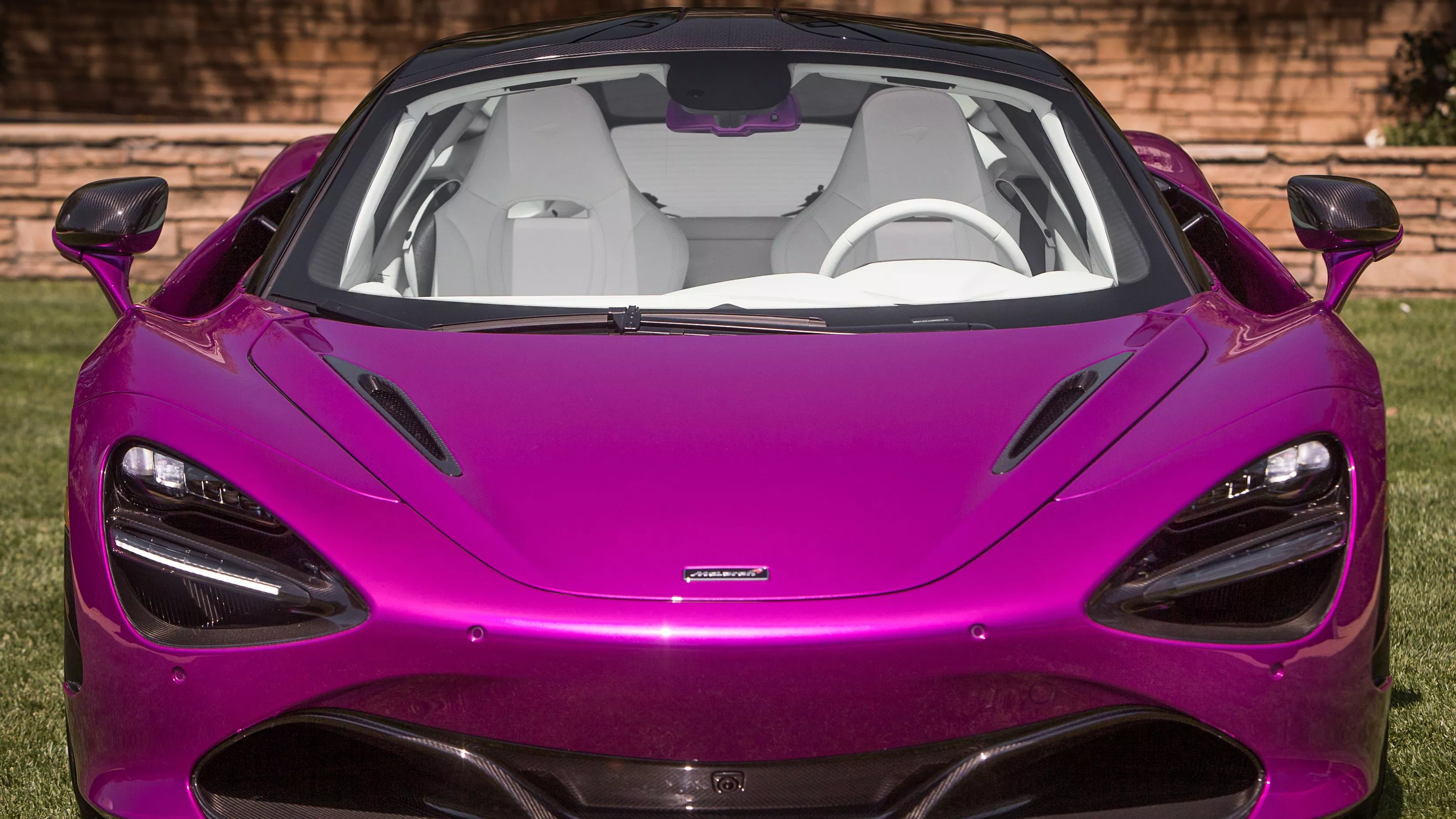 McLaren MSO 720S Coupe Fux Fuchsia 2017