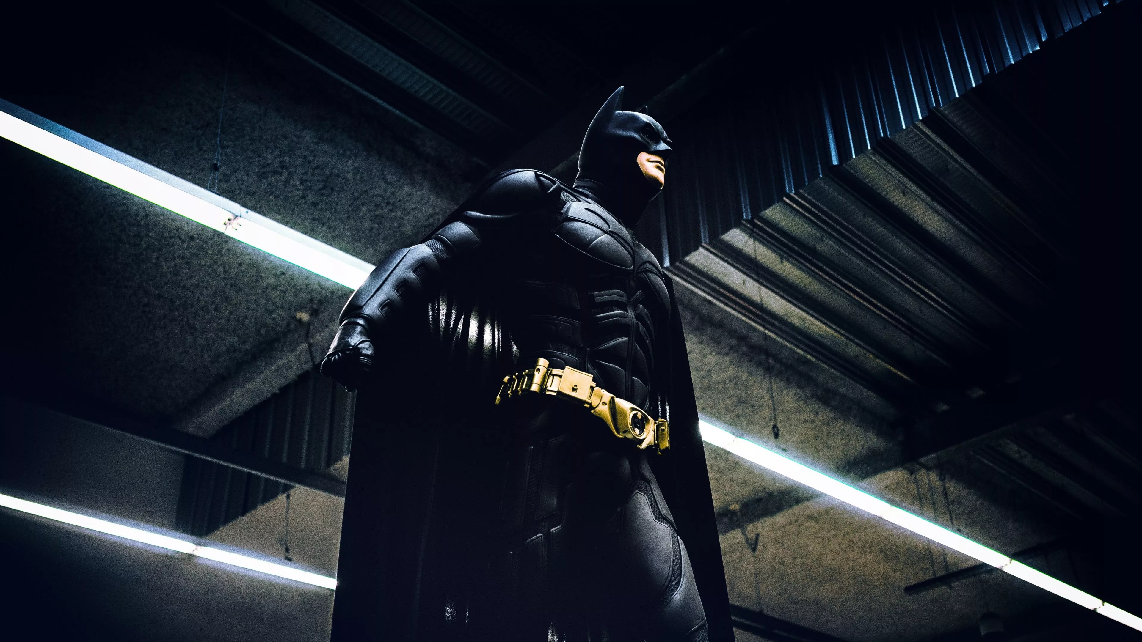Batman Wallpaper 4K, Subway, Cosplay