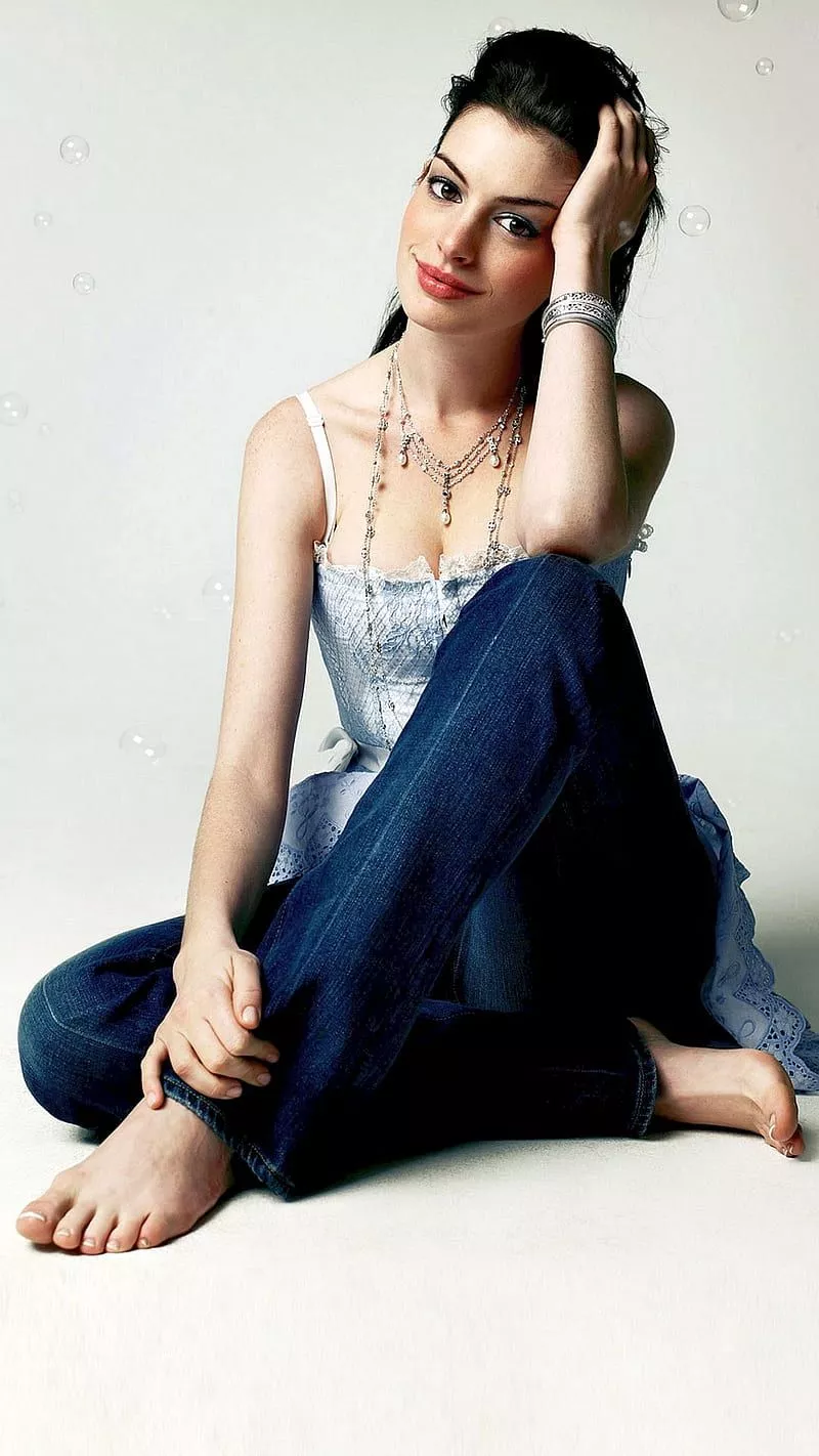 Anne Hathaway, actress, HD phone