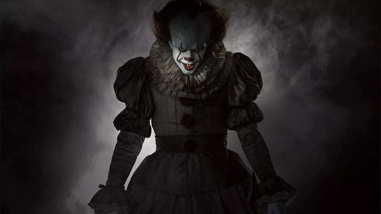 Pennywise In Dark Night Background HD