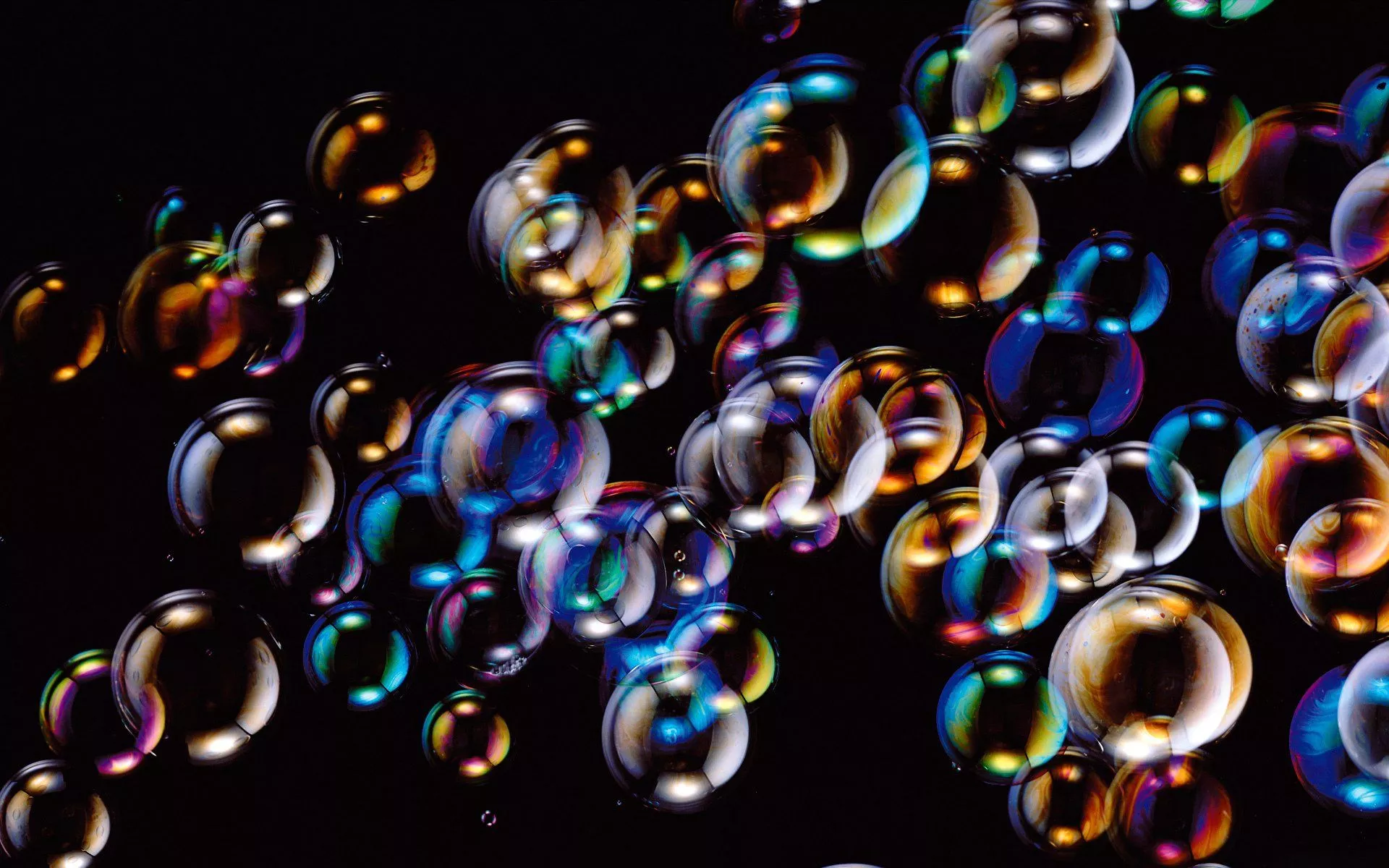 Colorful Bubbles: An HD Wallpaper Delight