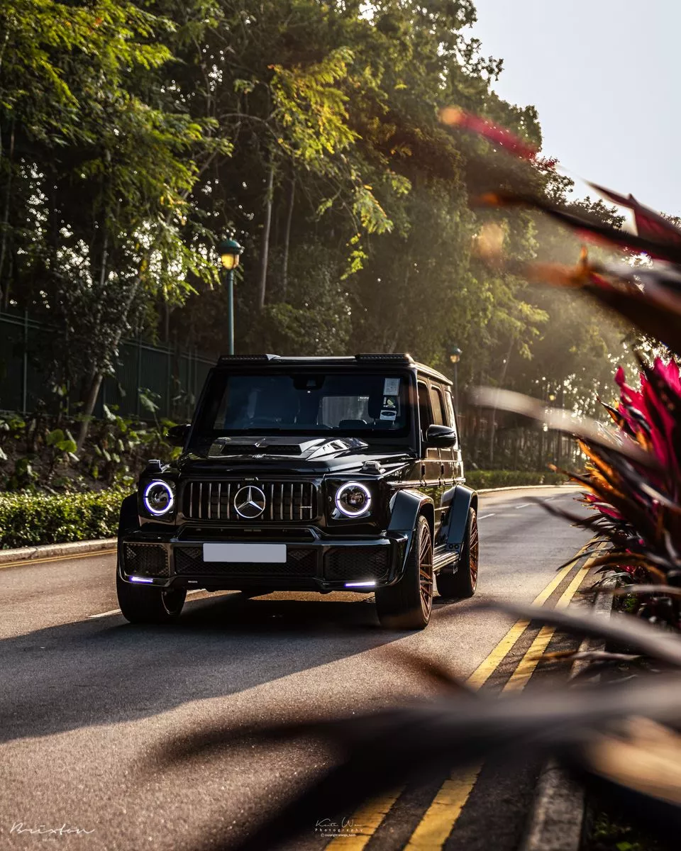 Black Mercedes Benz G63 AMG