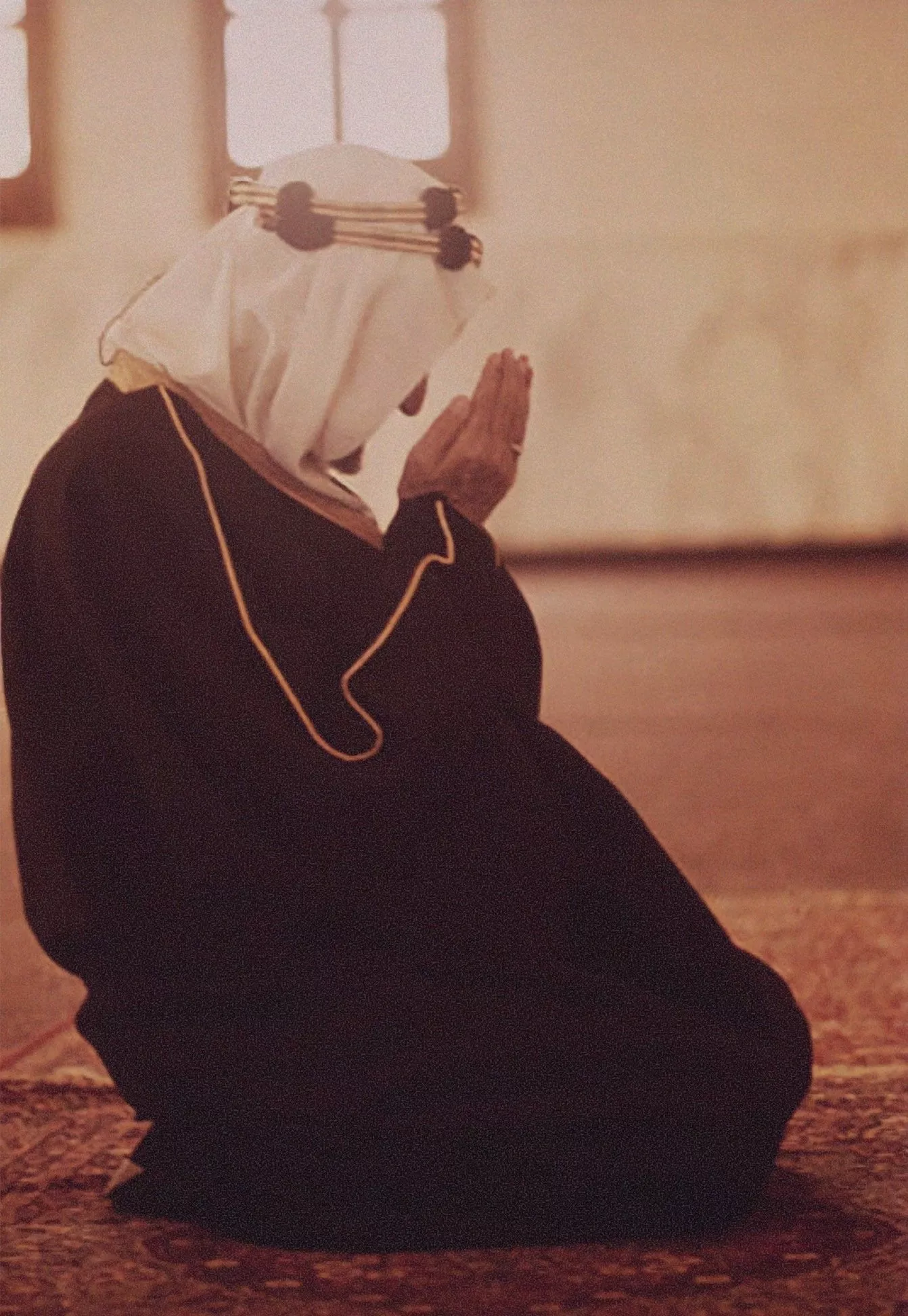 Prince Faisal Making Dua'a at a