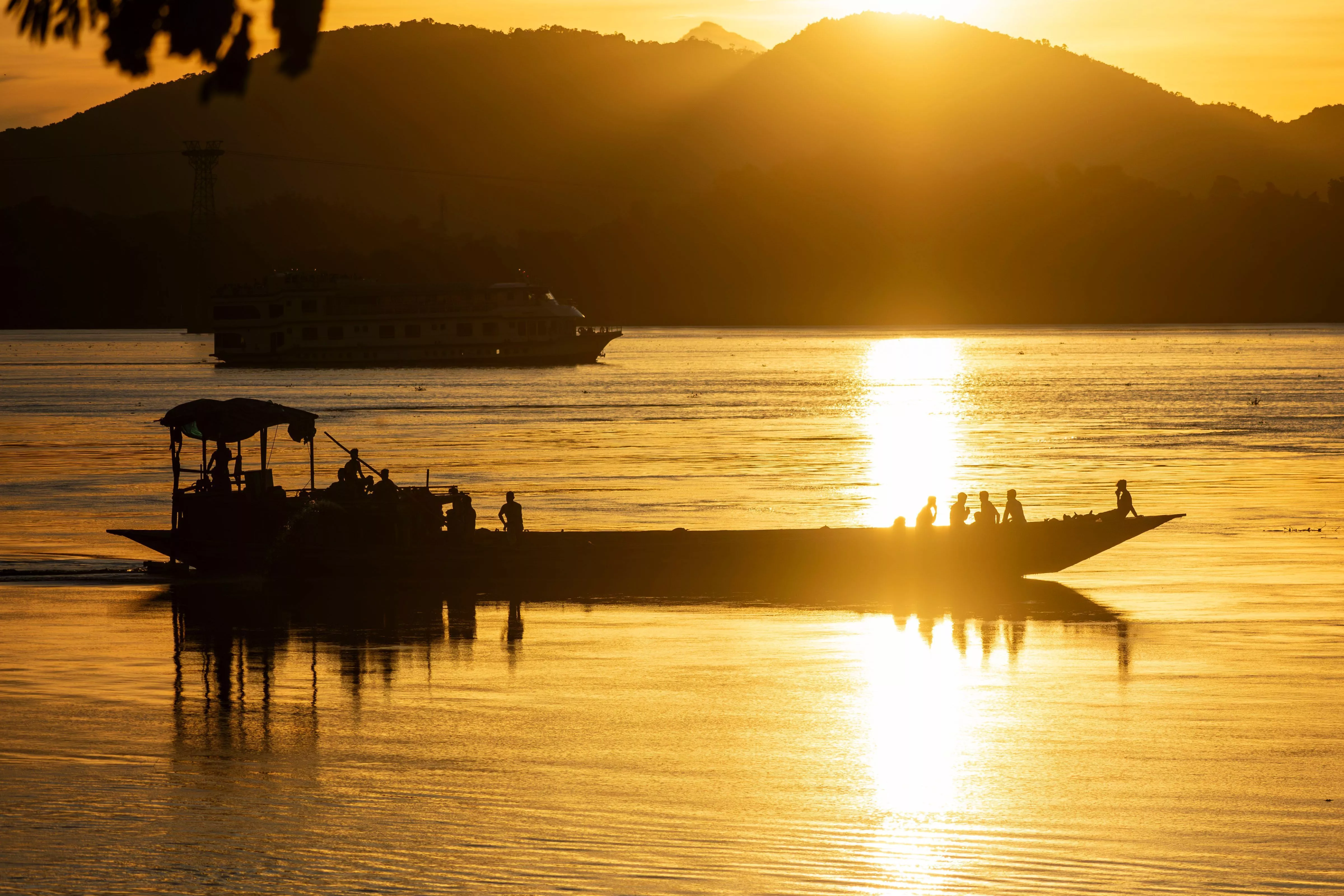A cruise down the Brahmaputra River