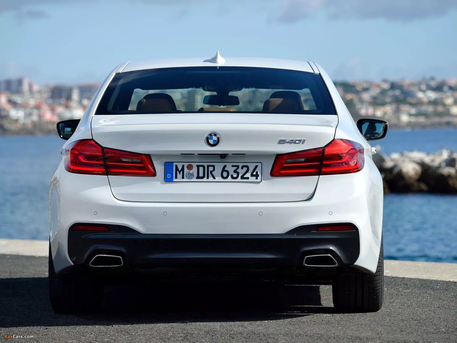 BMW 540i Sedan M Sport (G30) 2017