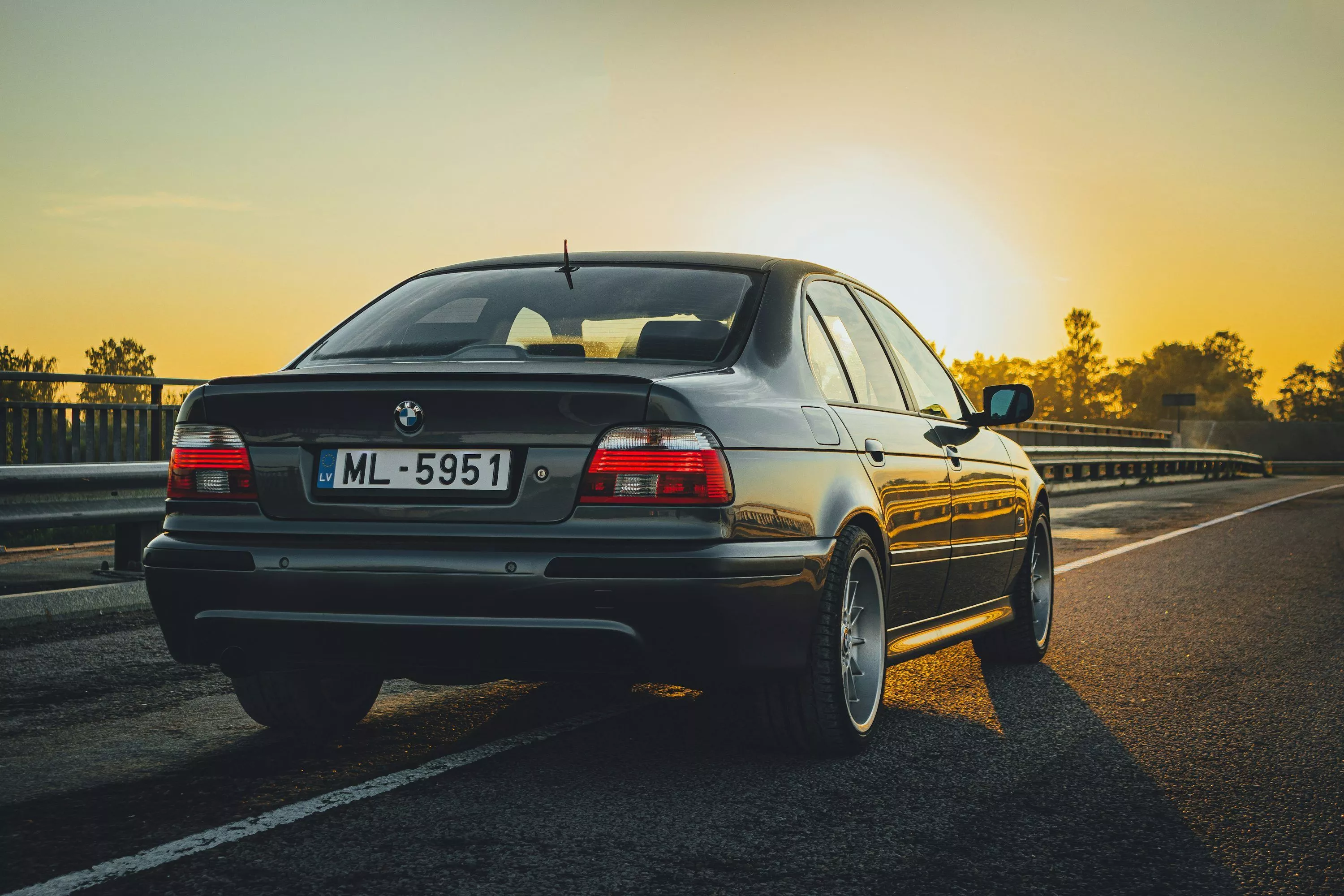 E39 Picture. Download Free Image