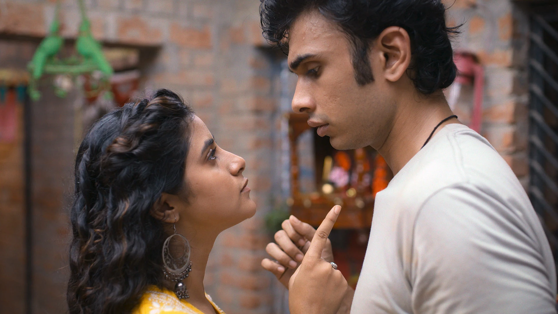 Watch Thukra Ke Mera Pyaar S1 Episode 3