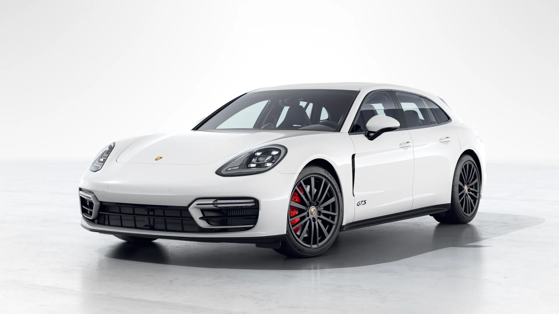 Panamera GTS Sport Turismo. Porsche