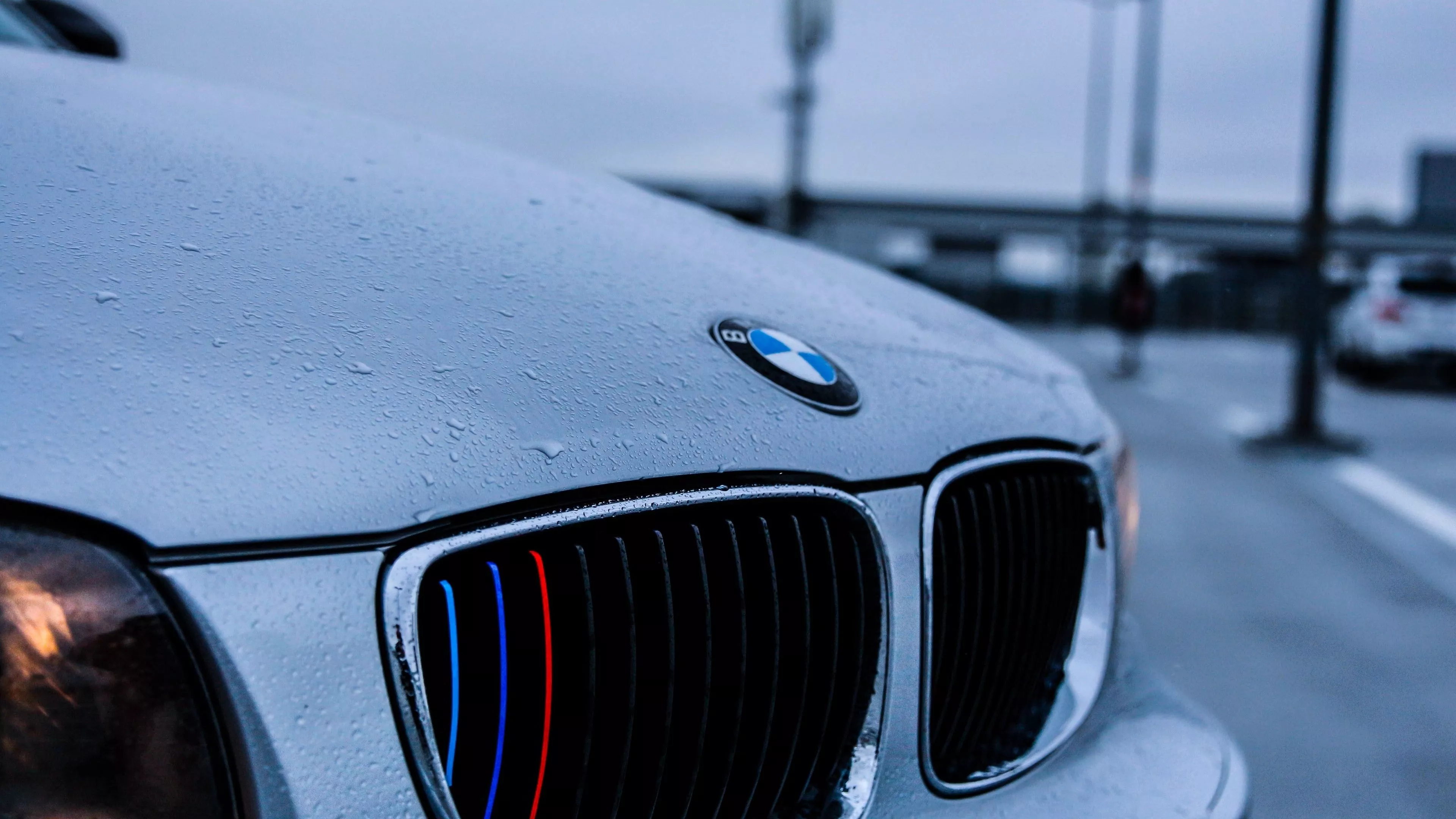 Download wallpaper 3840x2160 front, bmw