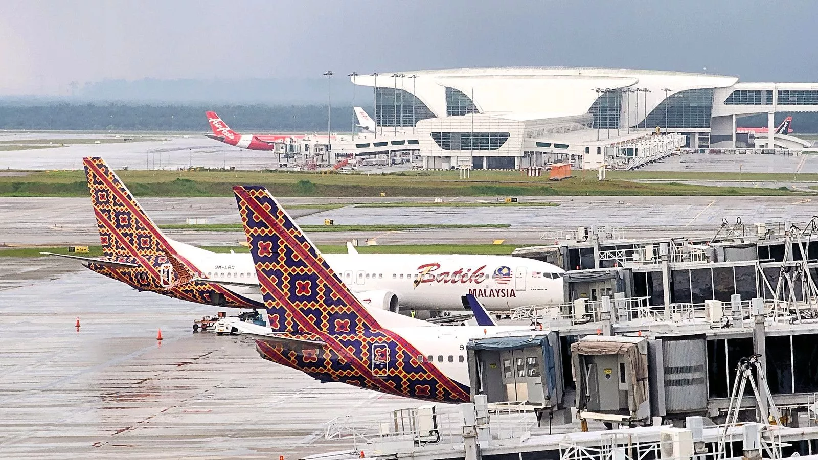 Batik Air. Two Batik Boeing 737 MAX 8