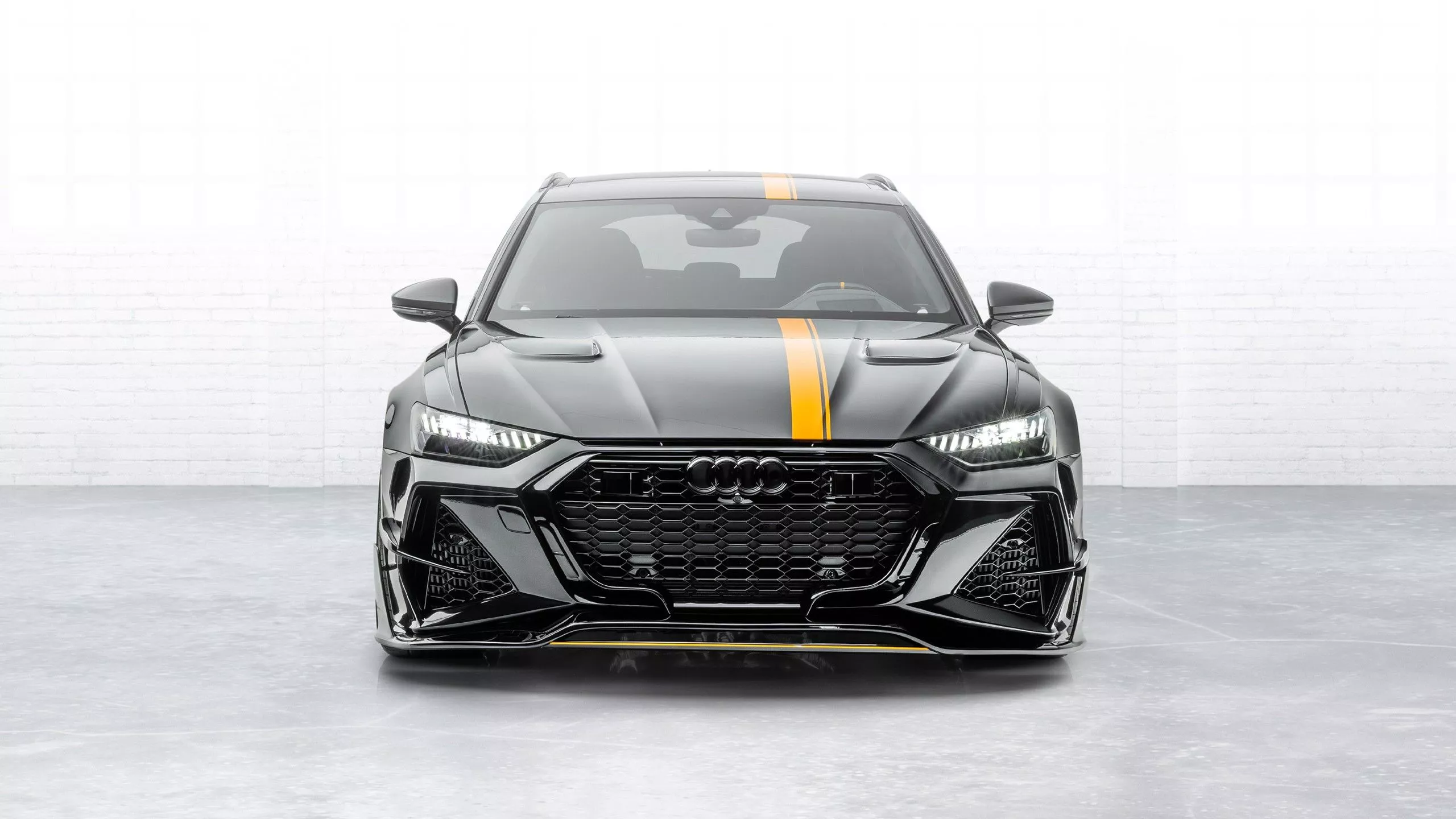 Mansory Audi RS 6 Avant front view