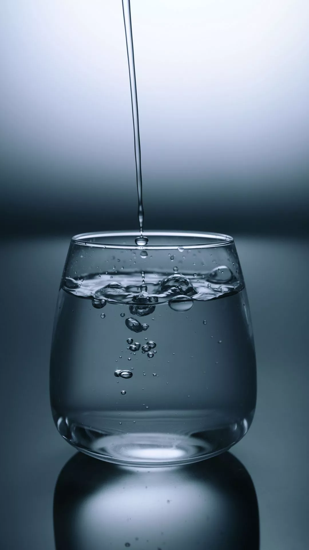 wallpaper 1080x1920 glass, water, drops