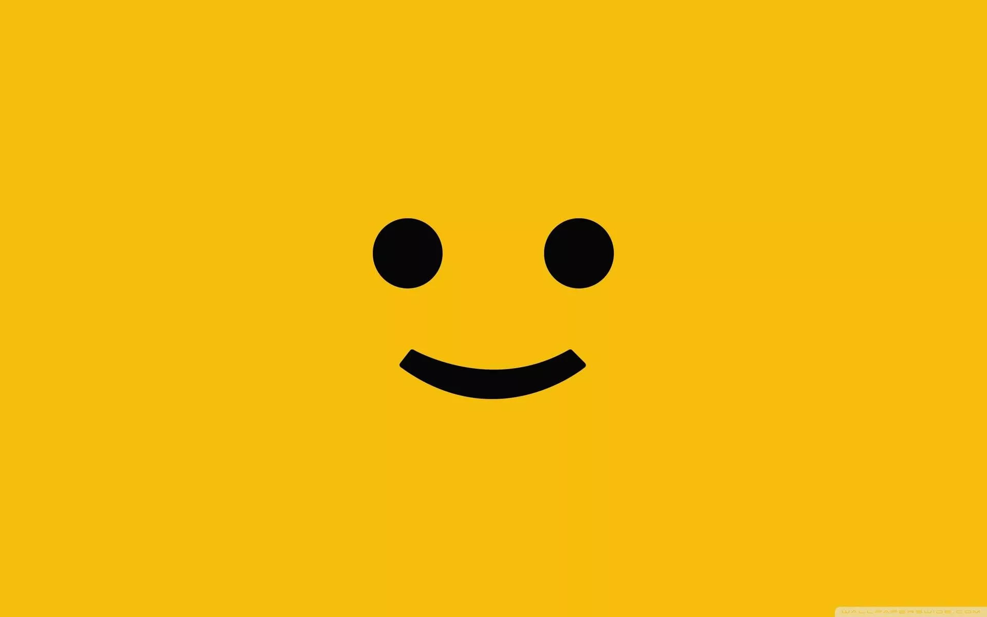 Smiley Face Iconic Yellow Wallpaper