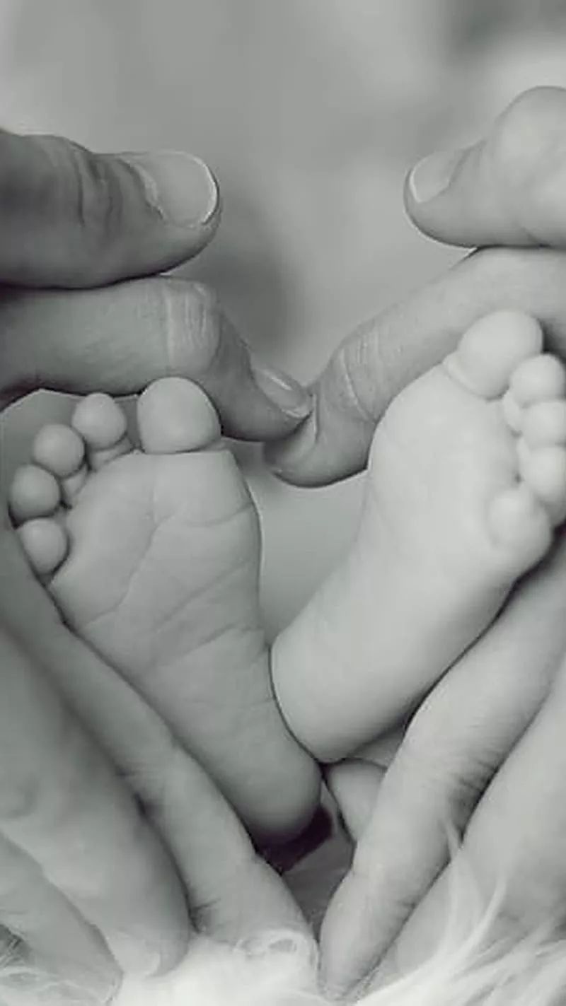 Mom Dad Love, Baby Legs, love, parents