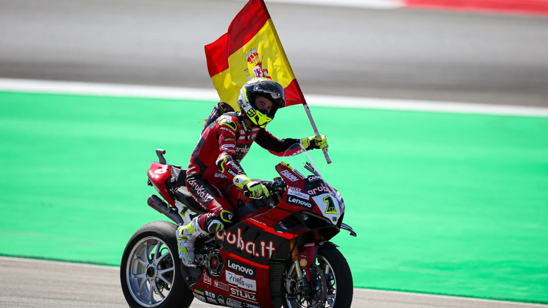 Bautista clinches World Superbike