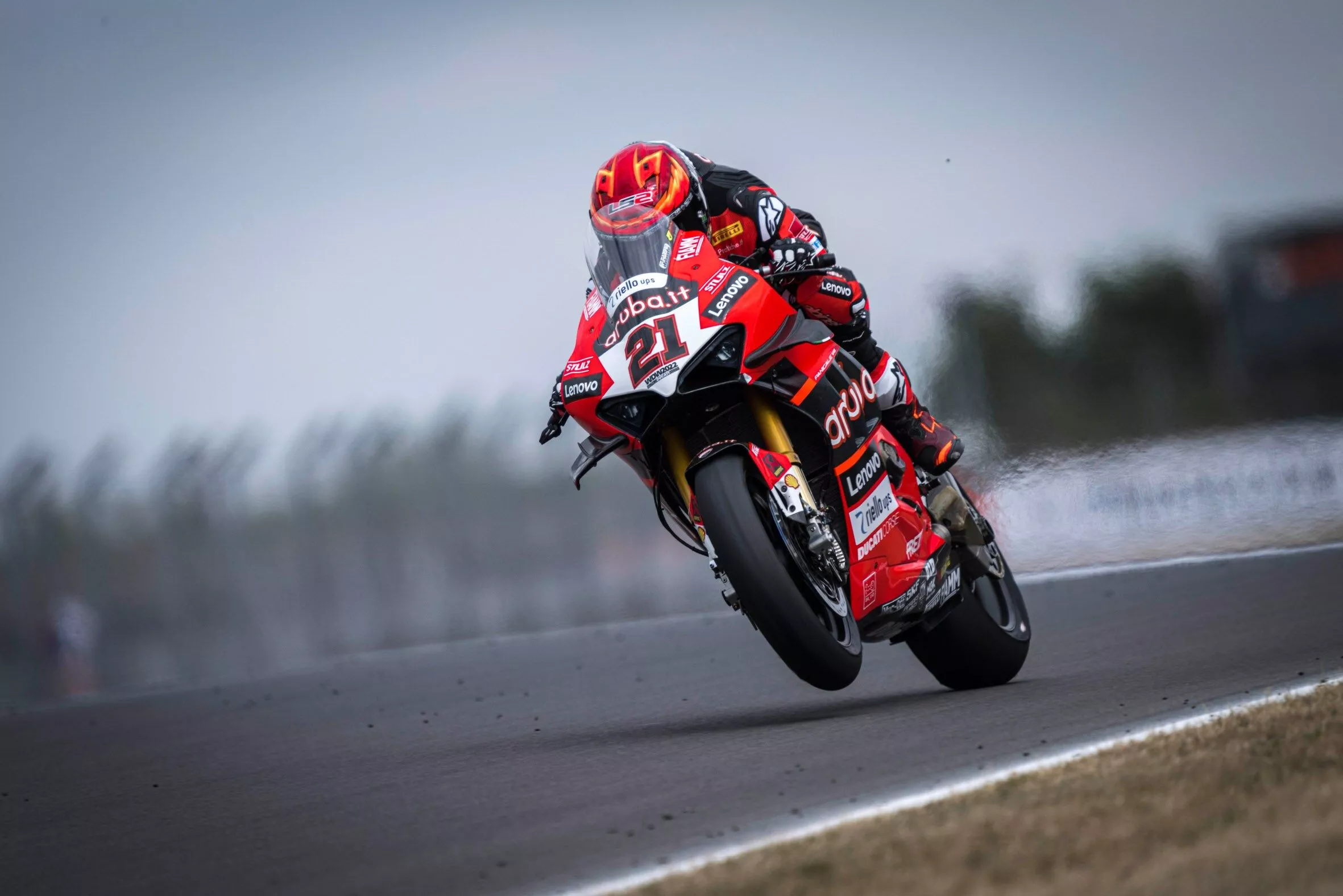 Donington Park circuit • Total Motorcycle