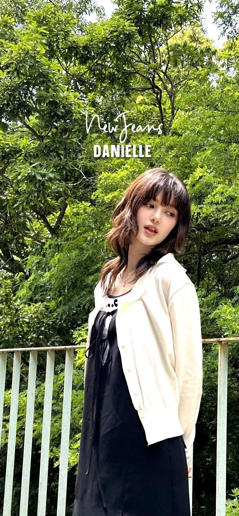 NewJeans DANIELLE wallpaper