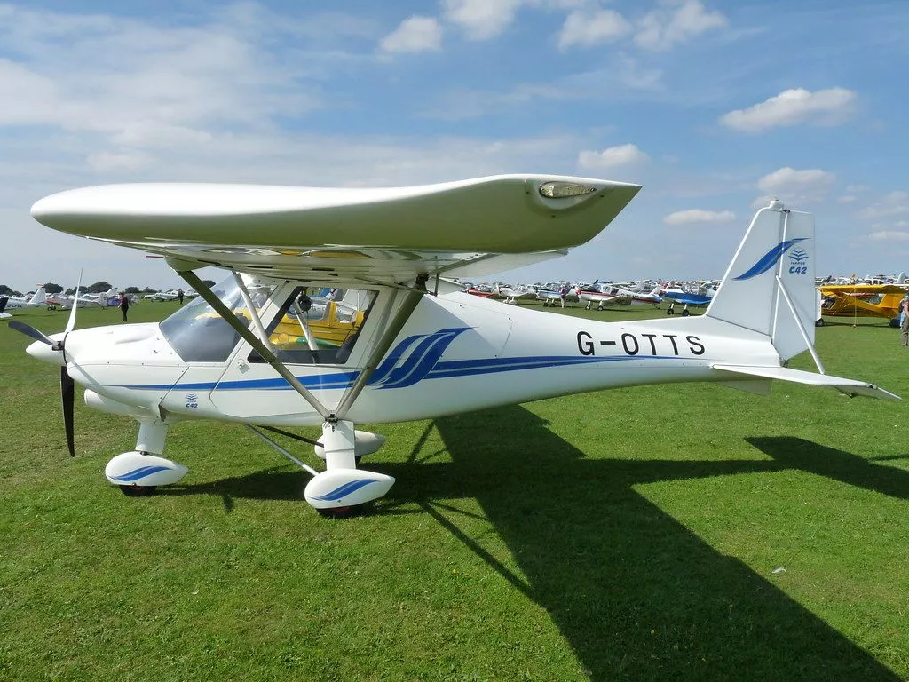 Comco Ikarus C42 FB100 Bravo Cyclone G