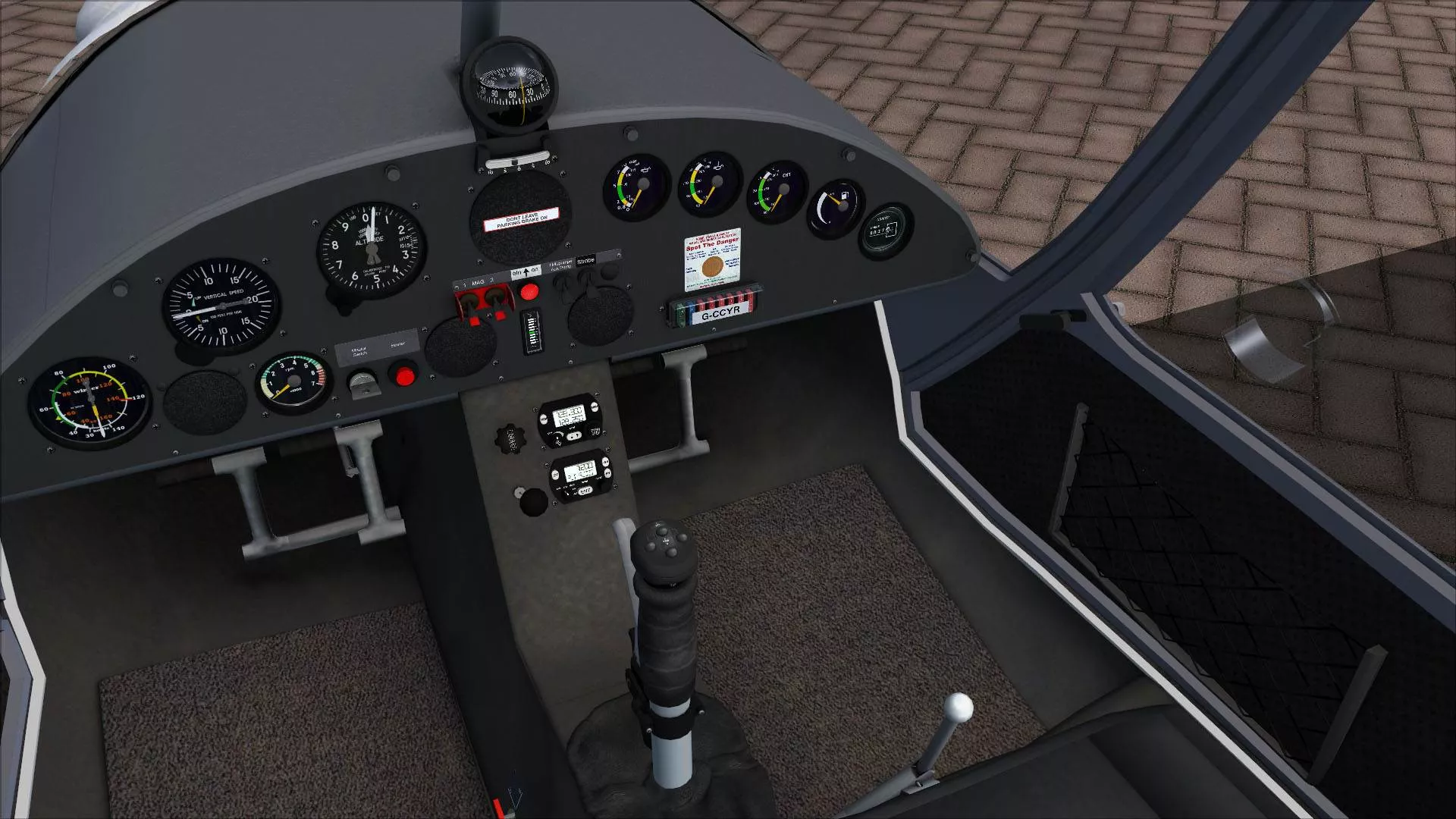 SIM720 Ikarus C42