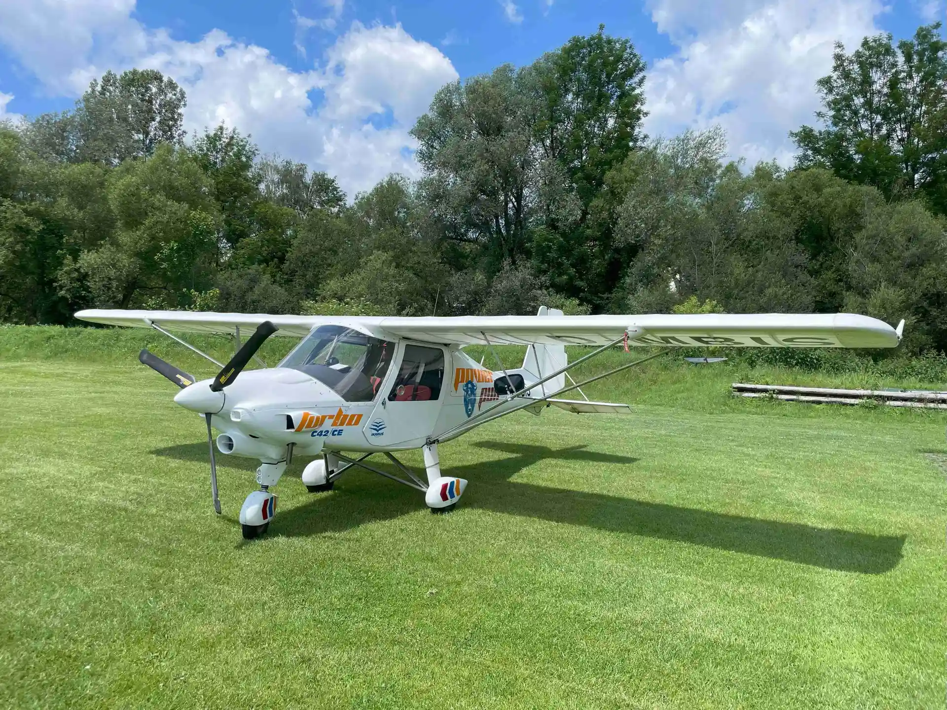 Comco Ikarus C42 C