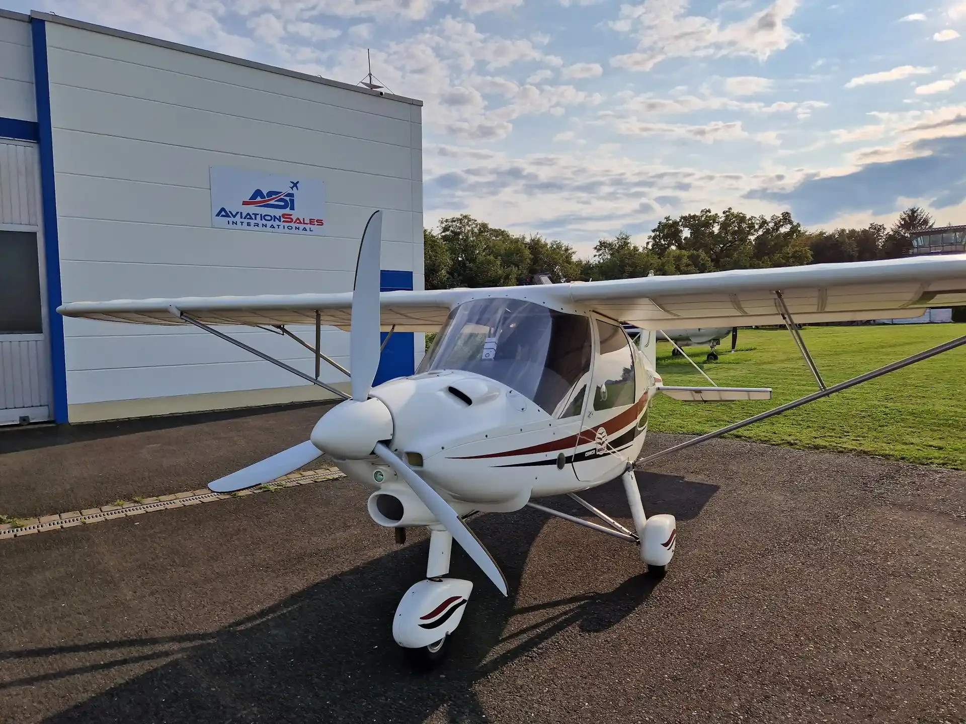 Comco Ikarus C42 B