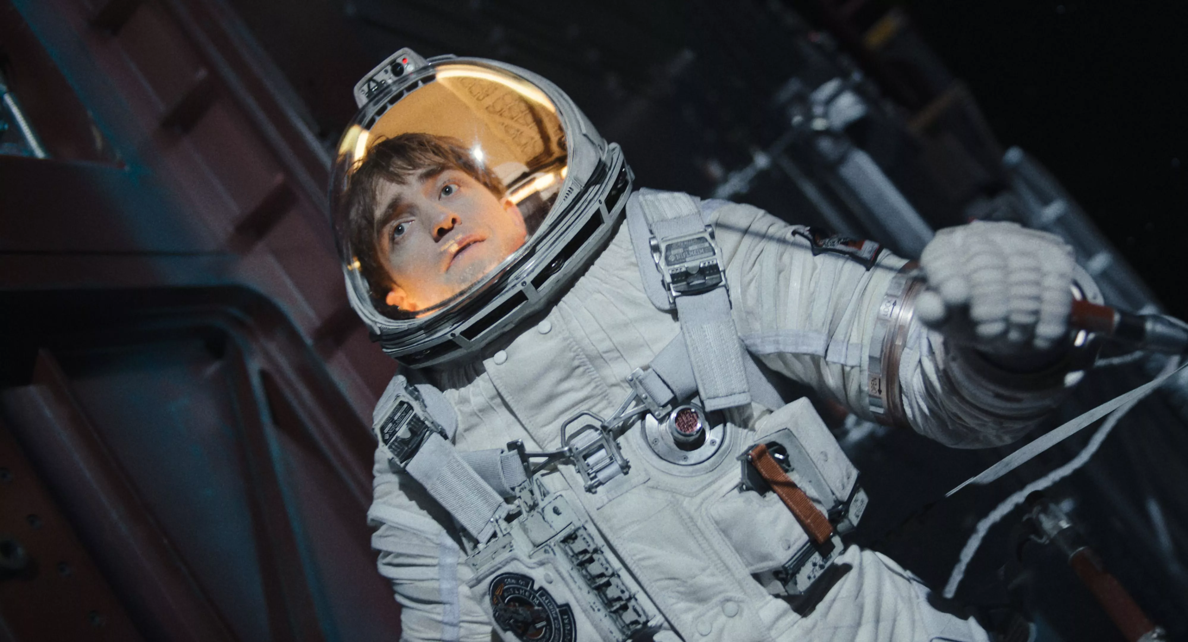 Robert Pattinson Takes Center Stage