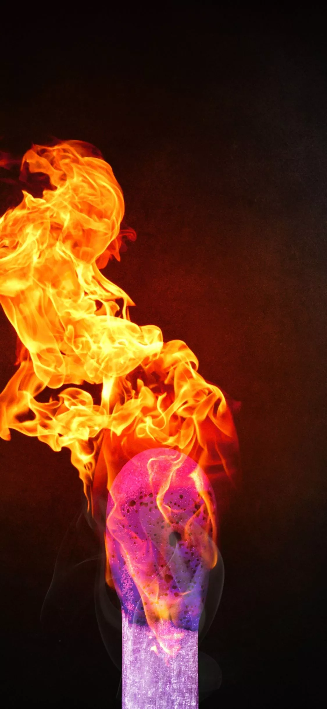 wallpaper 1125x2436 match on fire