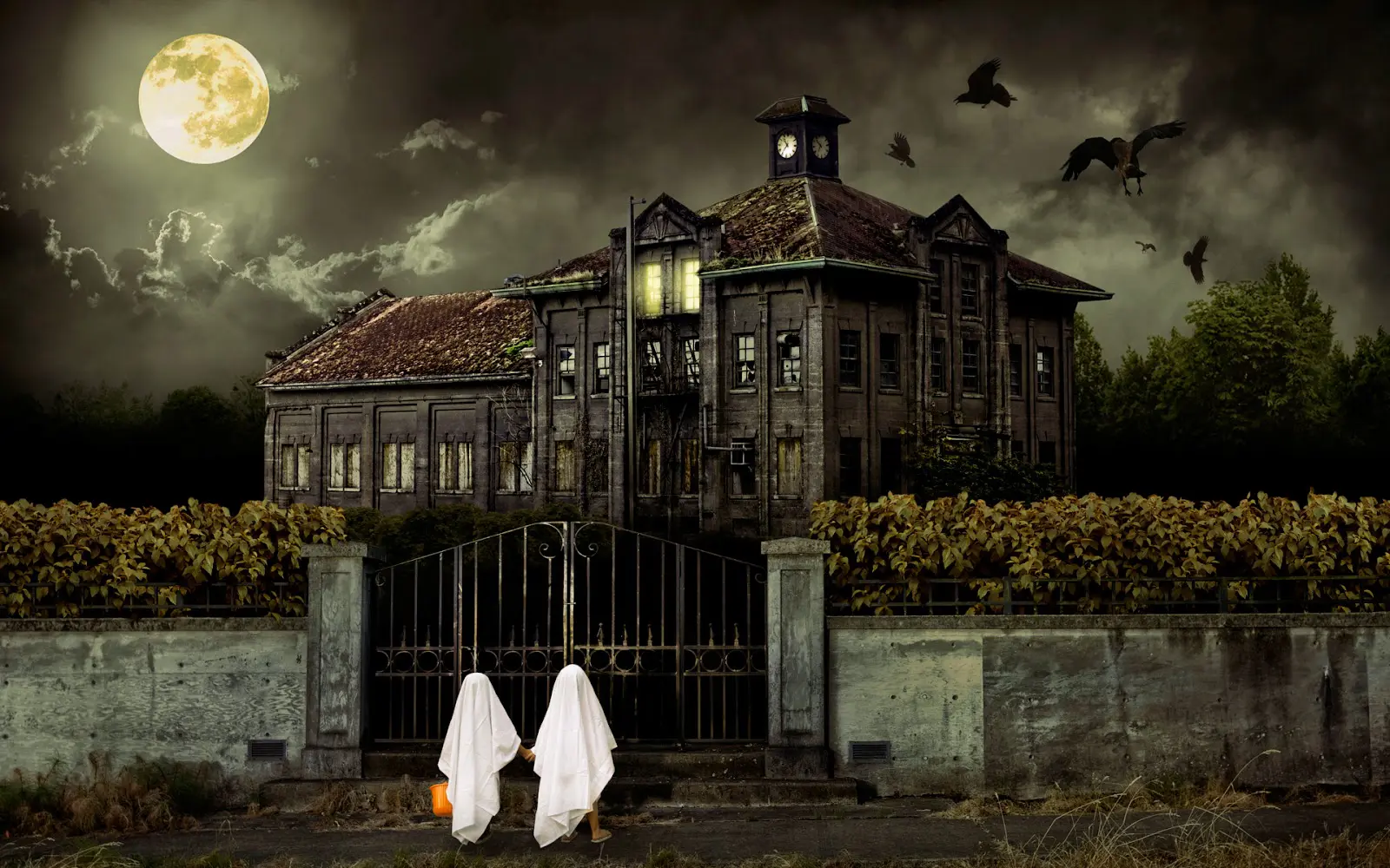 Halloween Night Scary House Hd