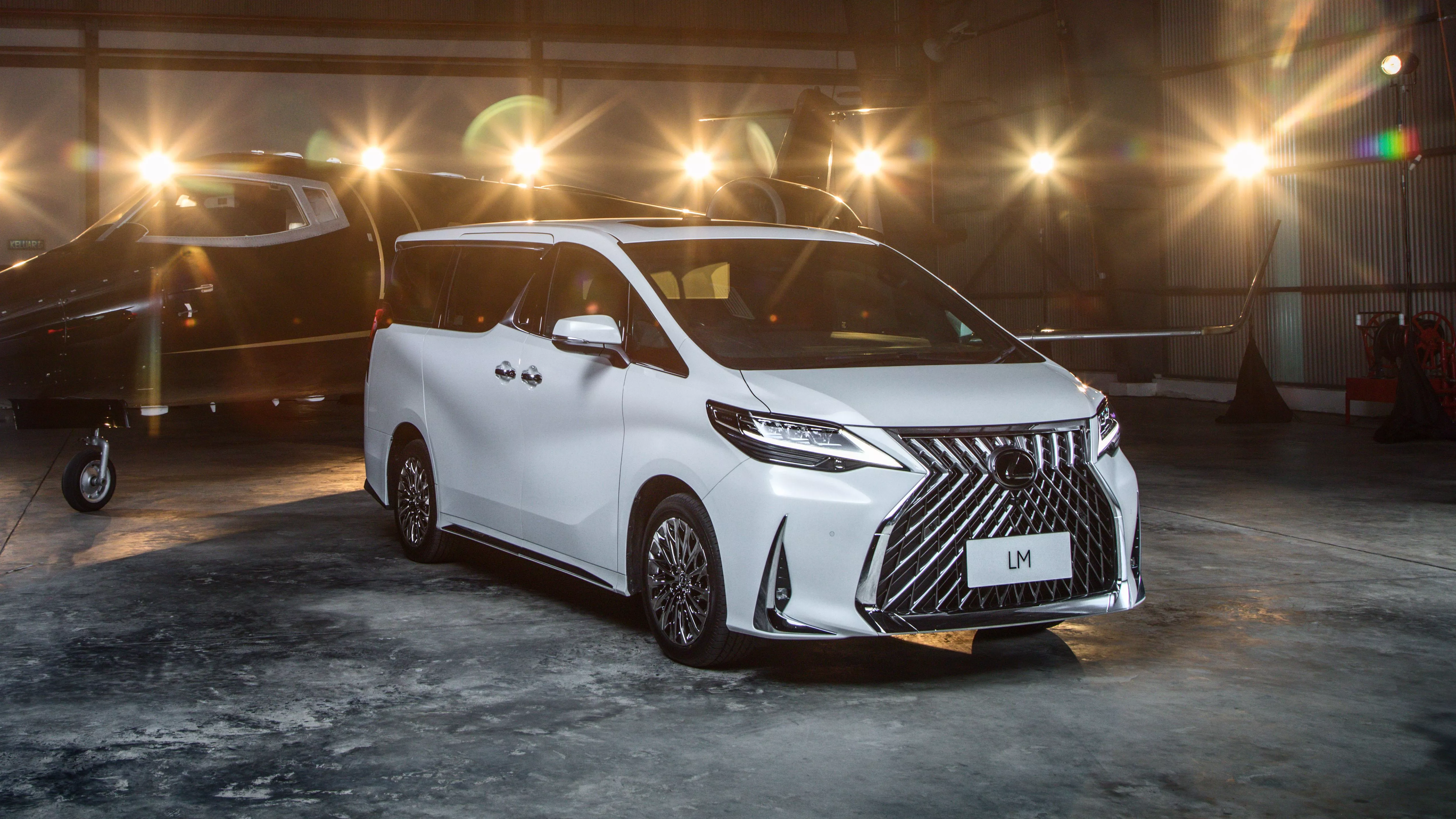 Lexus LM 350 2021 4K Wallpaper Car