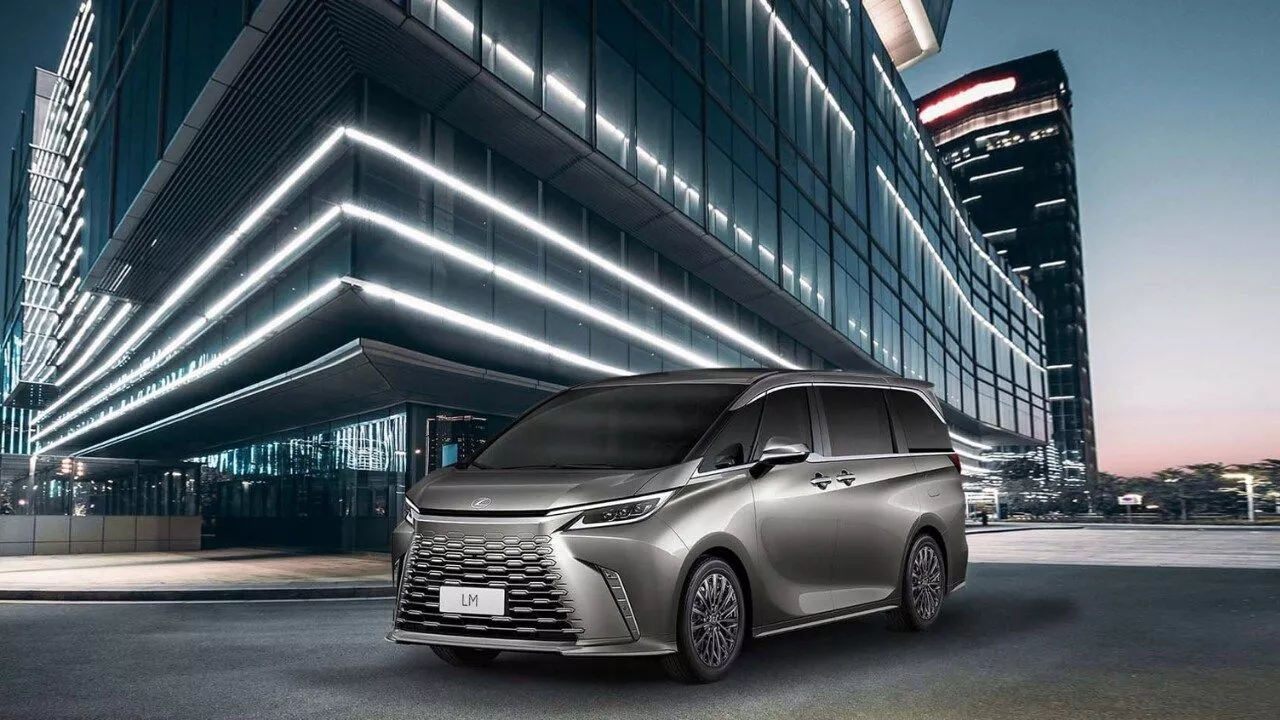 Lexus Ultra Luxury Van LM Makes India