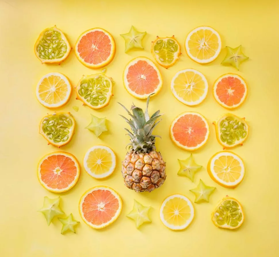 Bright citrus fruits neatly arranged