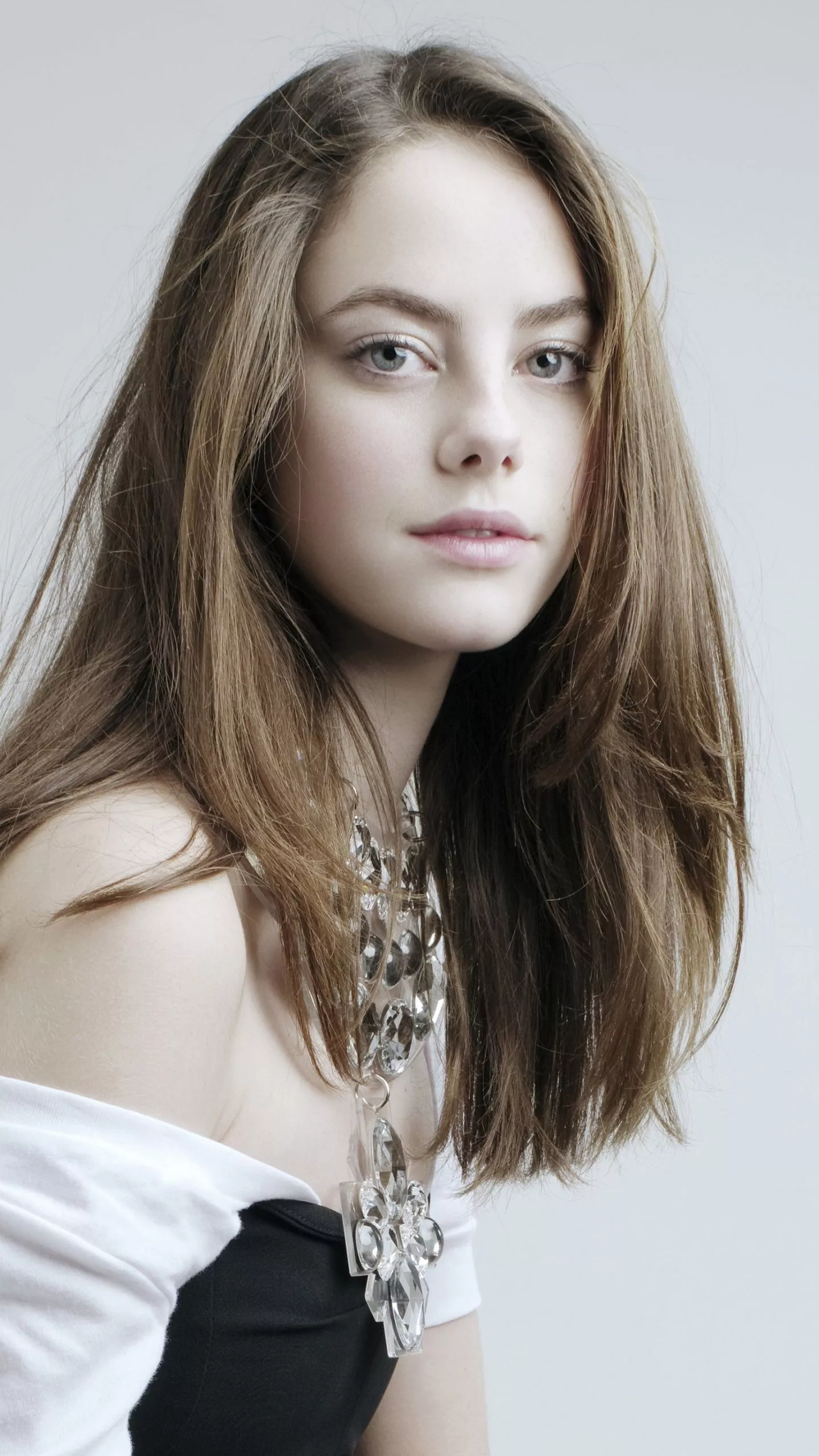 Kaya Scodelario Wallpaper 4K, Portrait