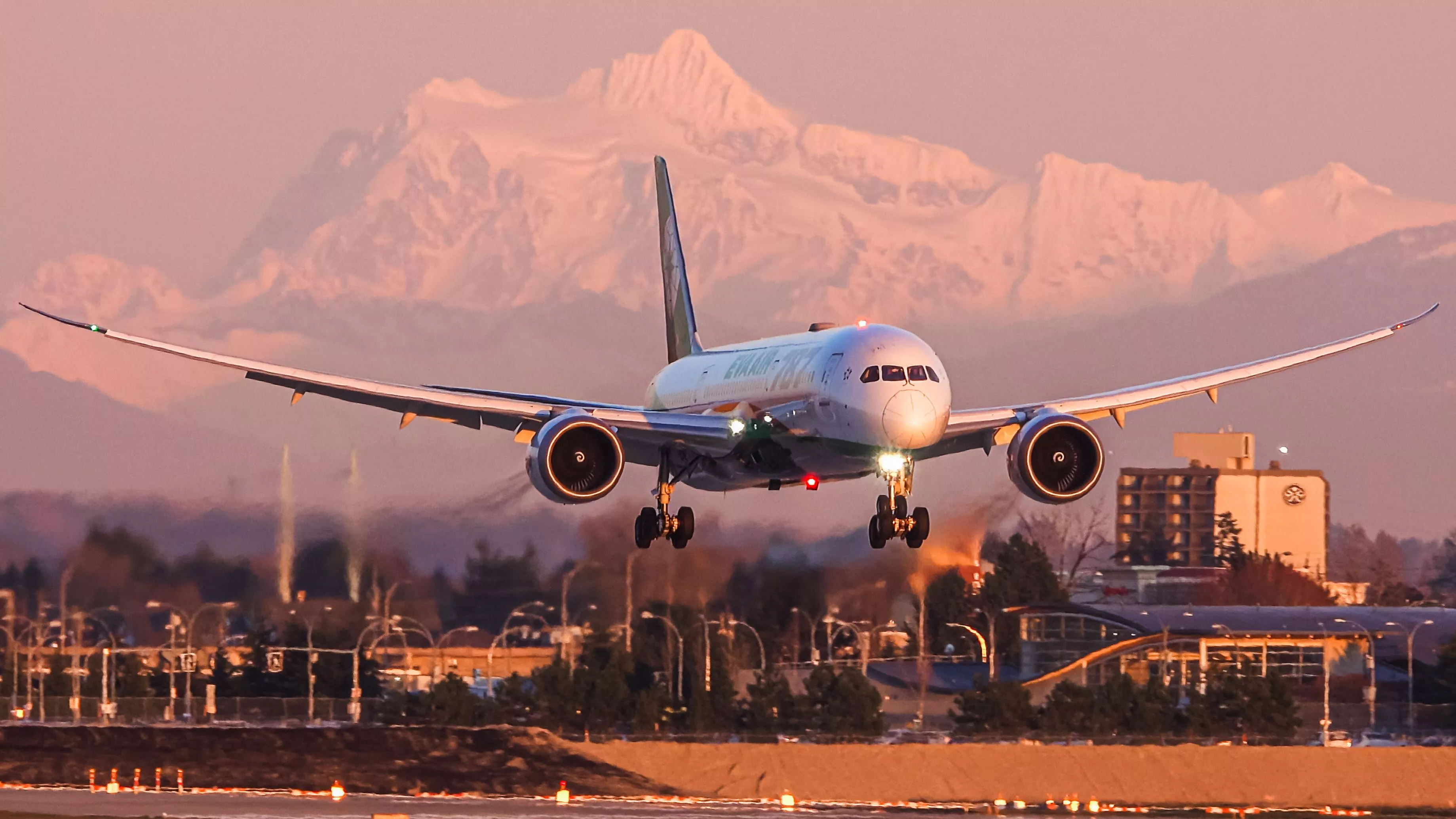 EVA Air Boeing 787
