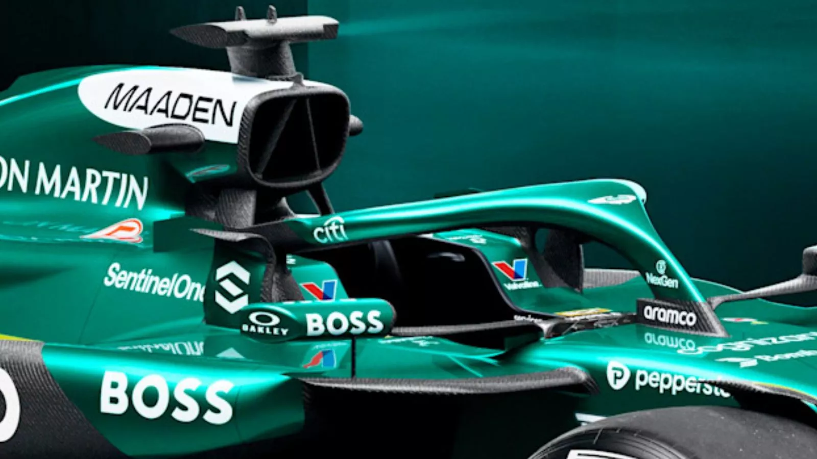 Aston Martin AMR25 uncovered: McLaren