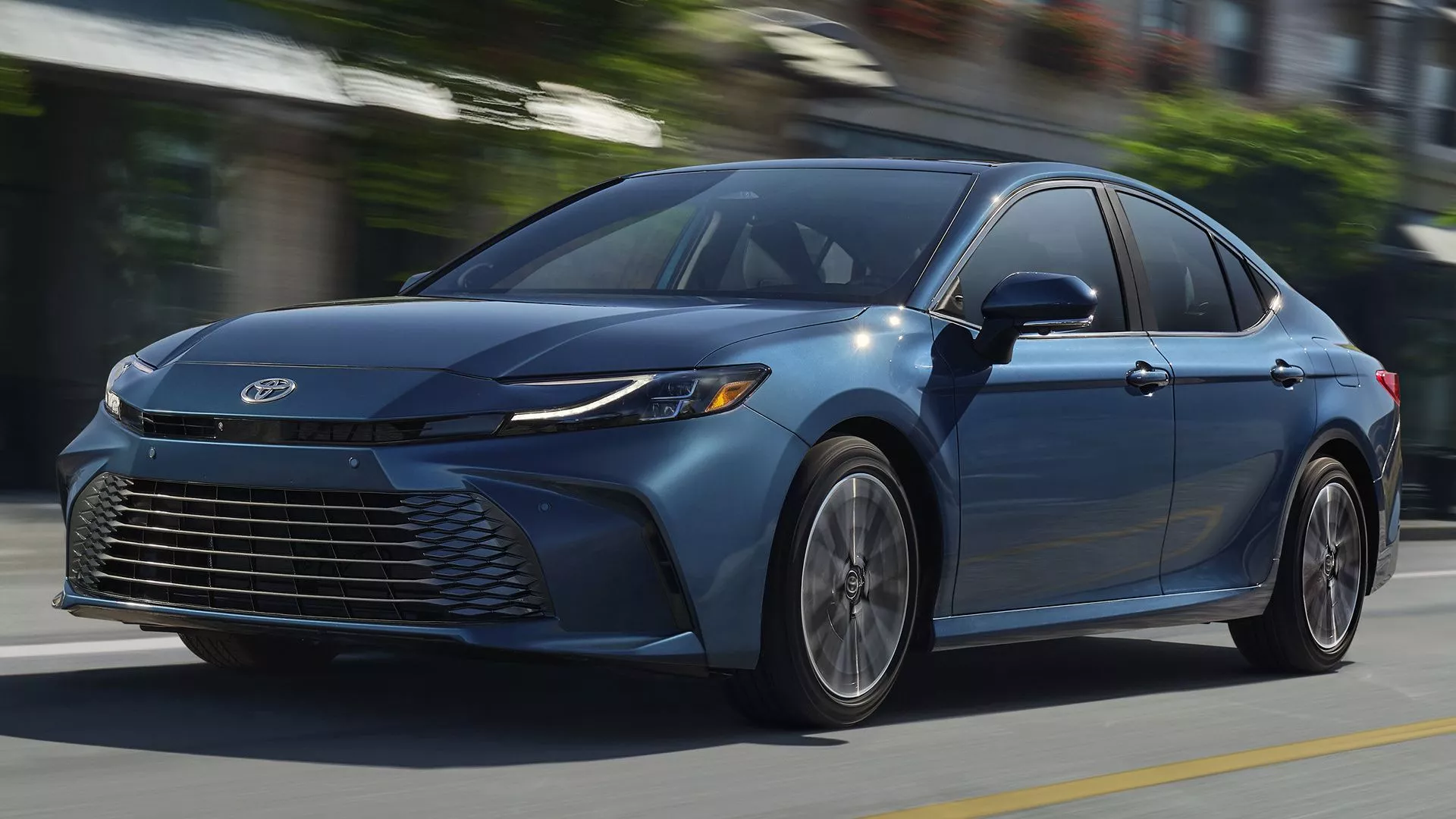 2025 Toyota Camry HEV (US)