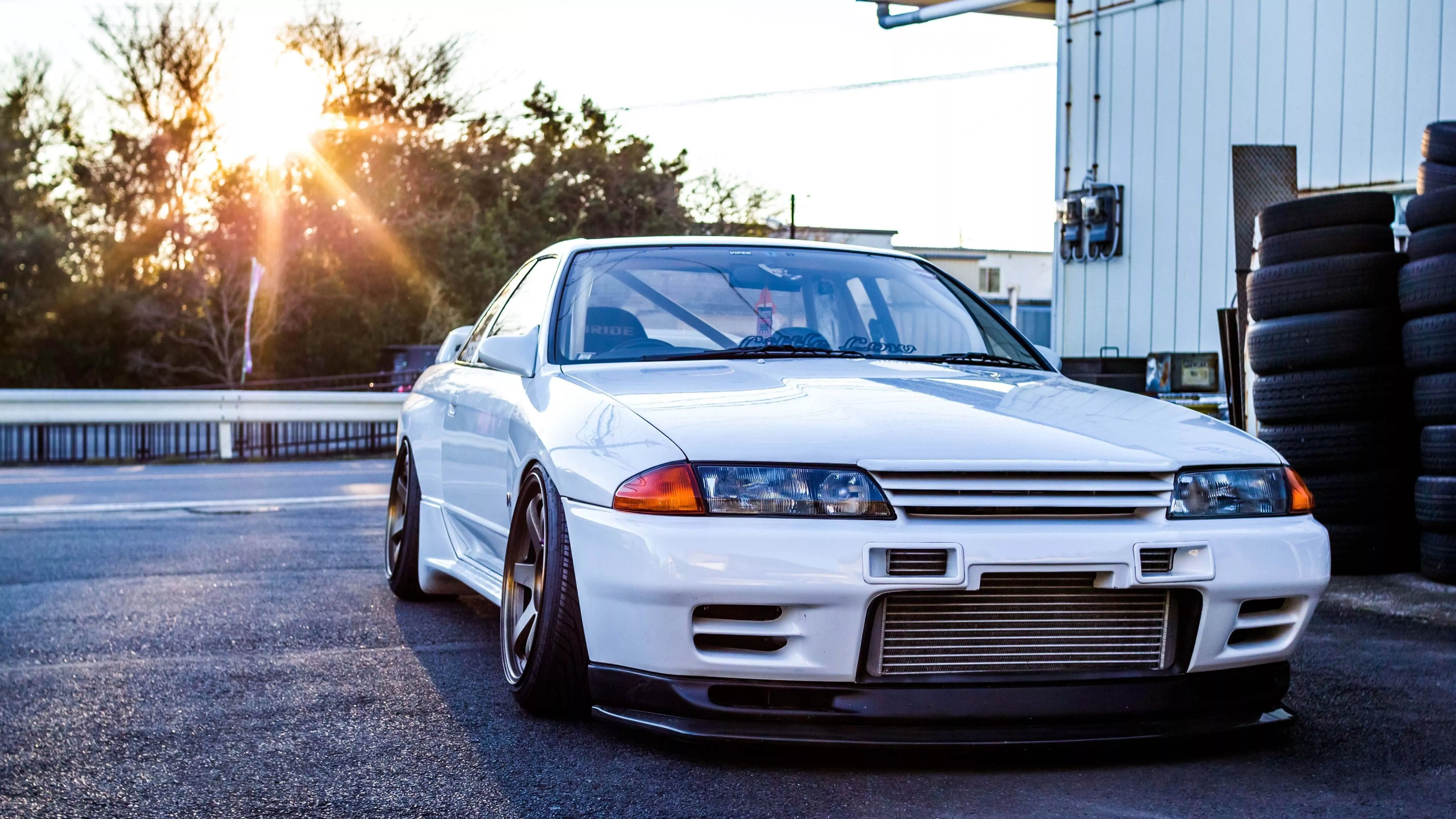 white nissan skyline r32 jdm car 4k 5k