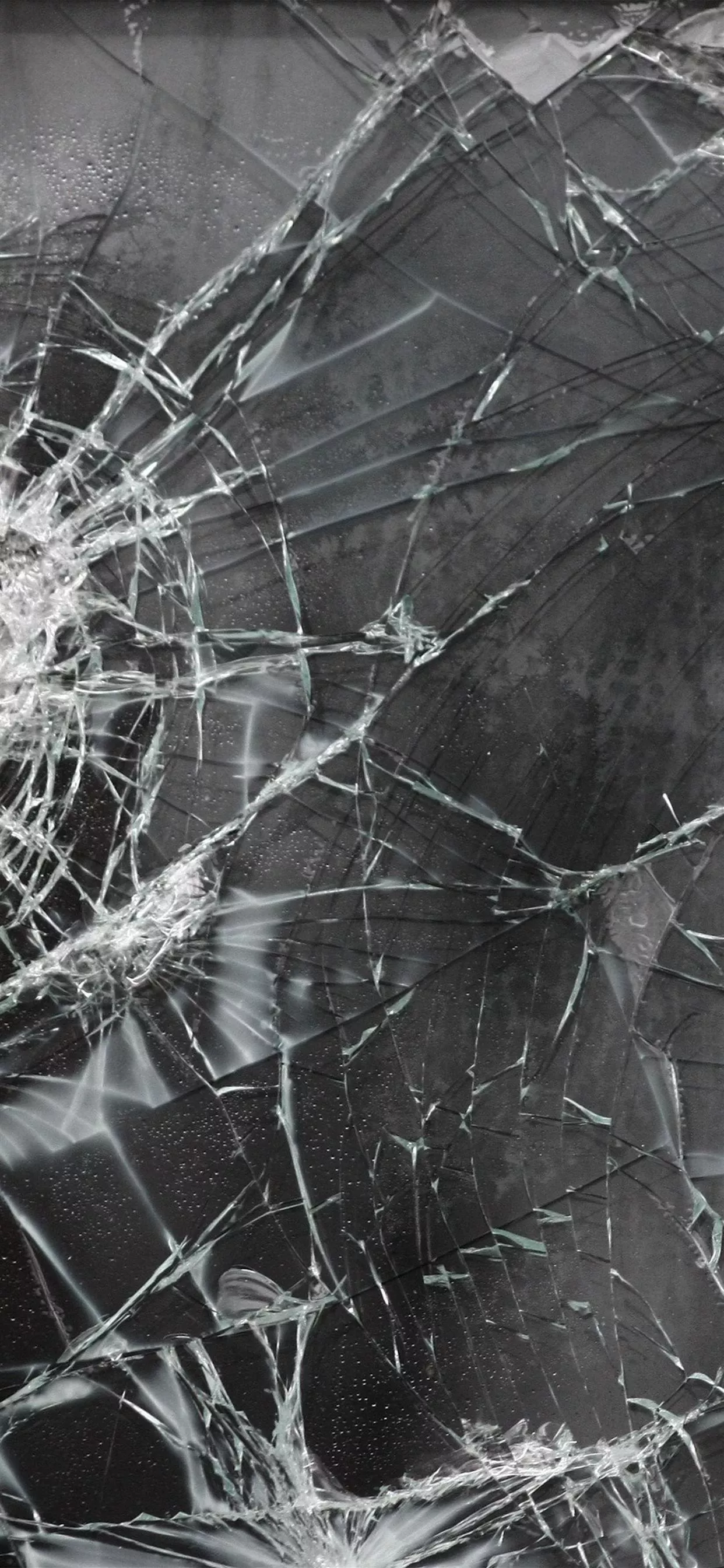 Cracked Screen 4 iPhone 11 Wallpaper