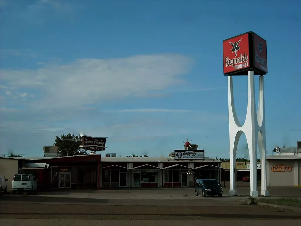 Googie Architecture in Glasgow, MT