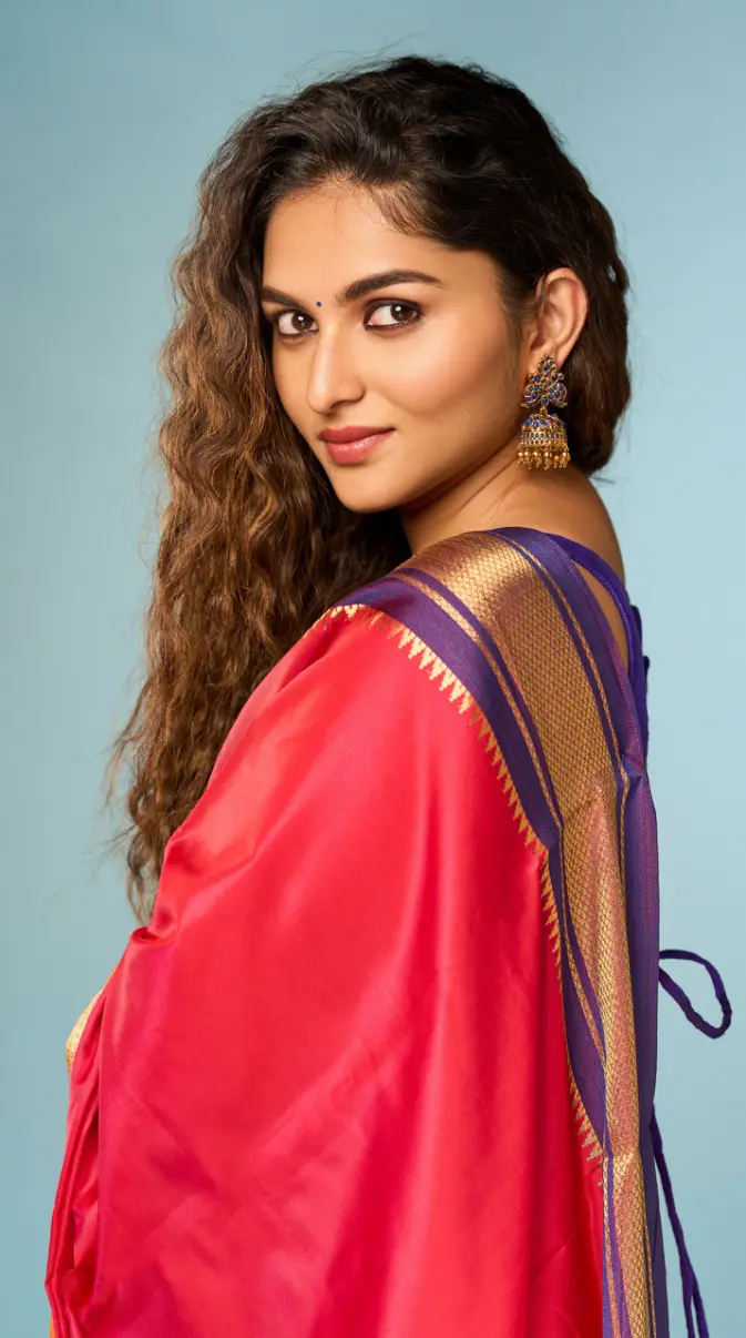 kayadu lohar wallpaper