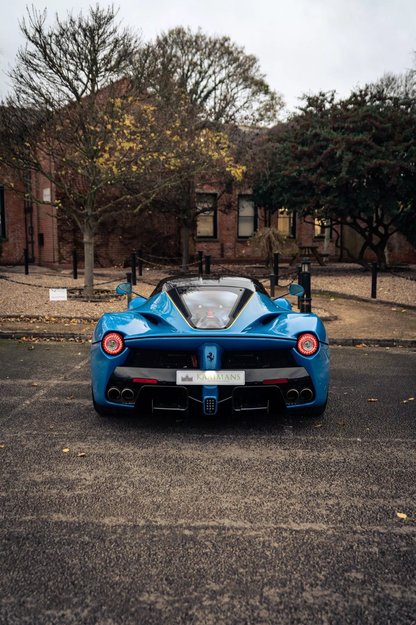 Azzurro Dino Blue LaFerrari
