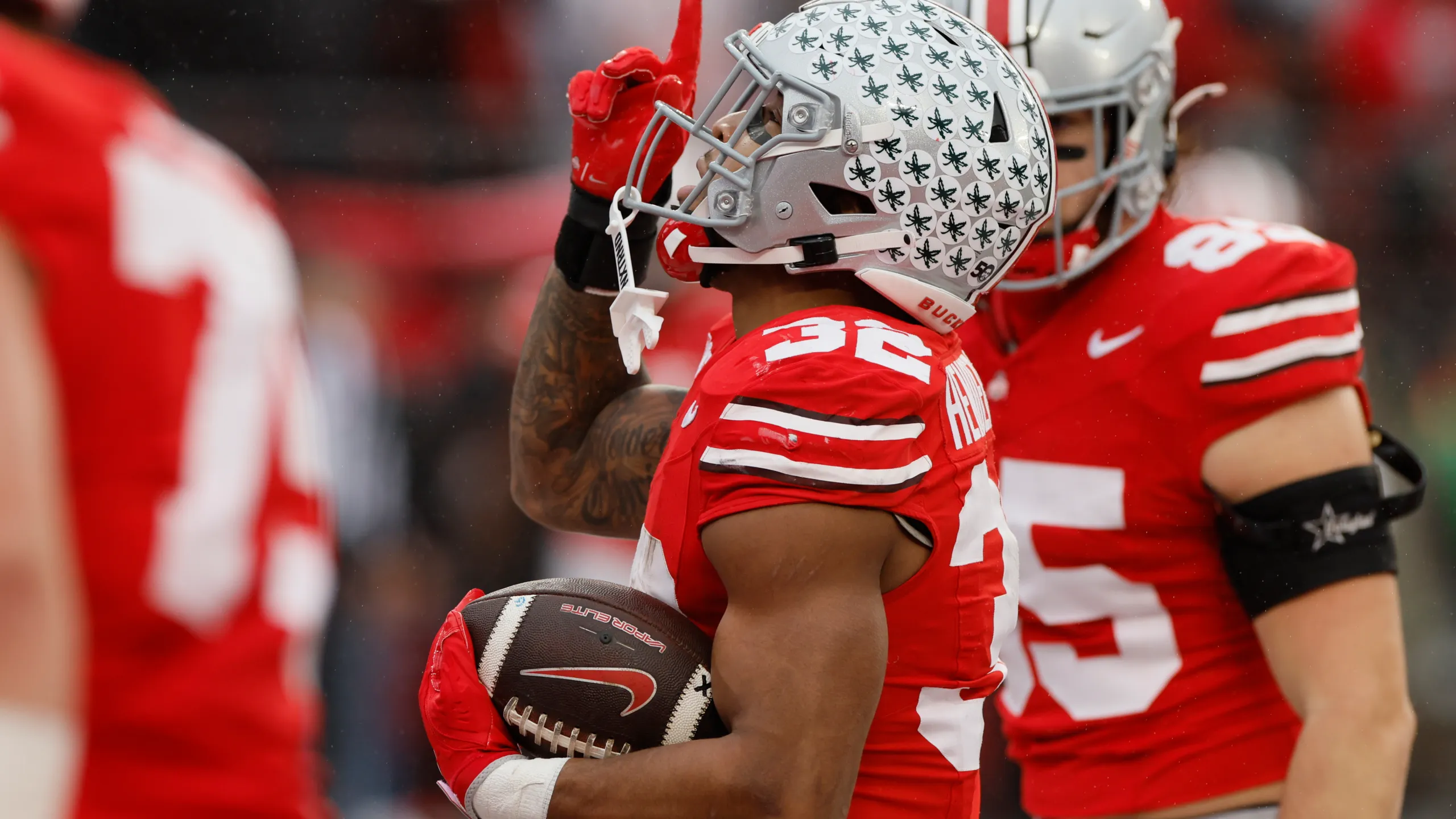 No. 2 Ohio State takes control in