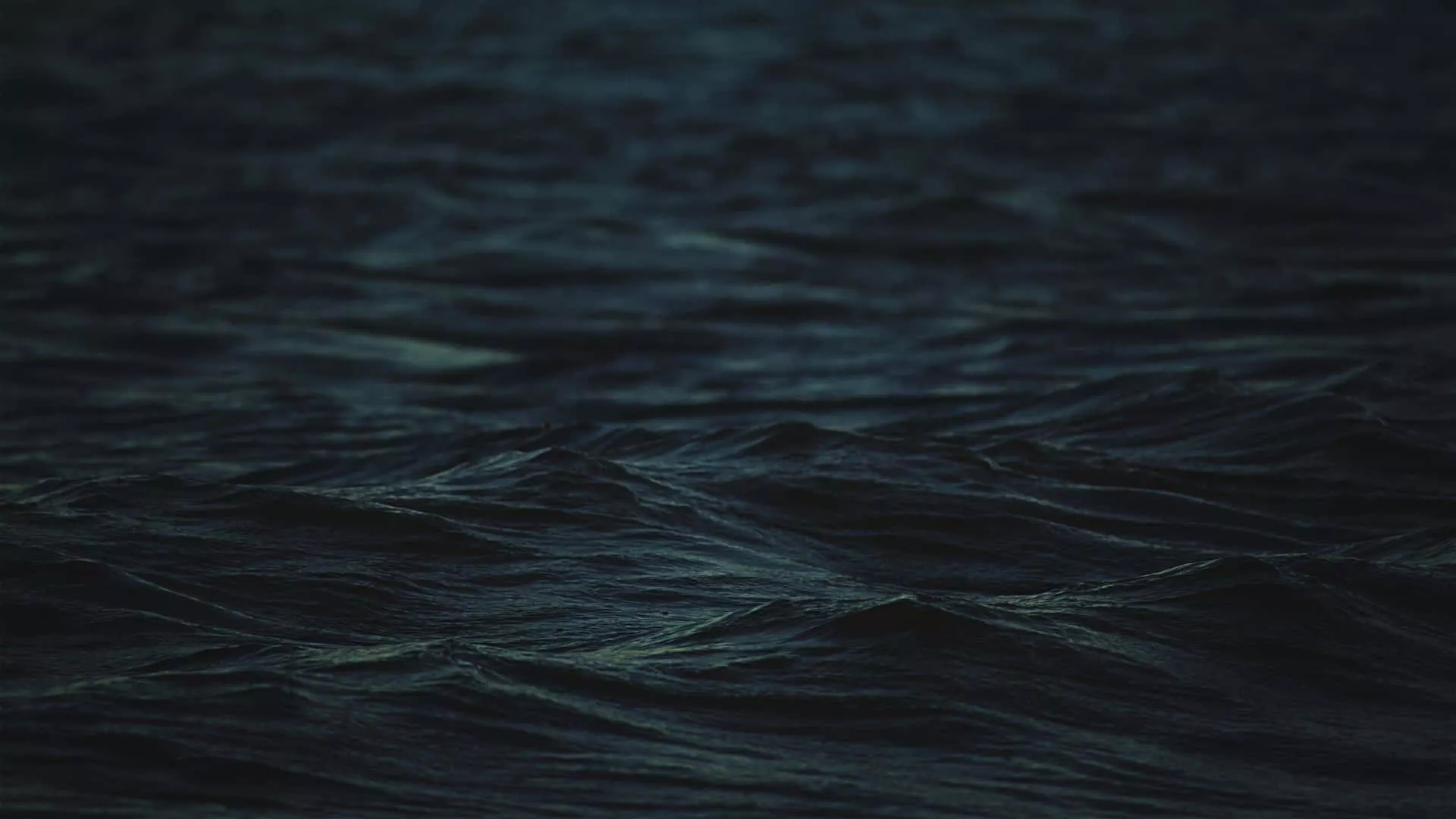 Dark Ocean at Twilight Wallpaper