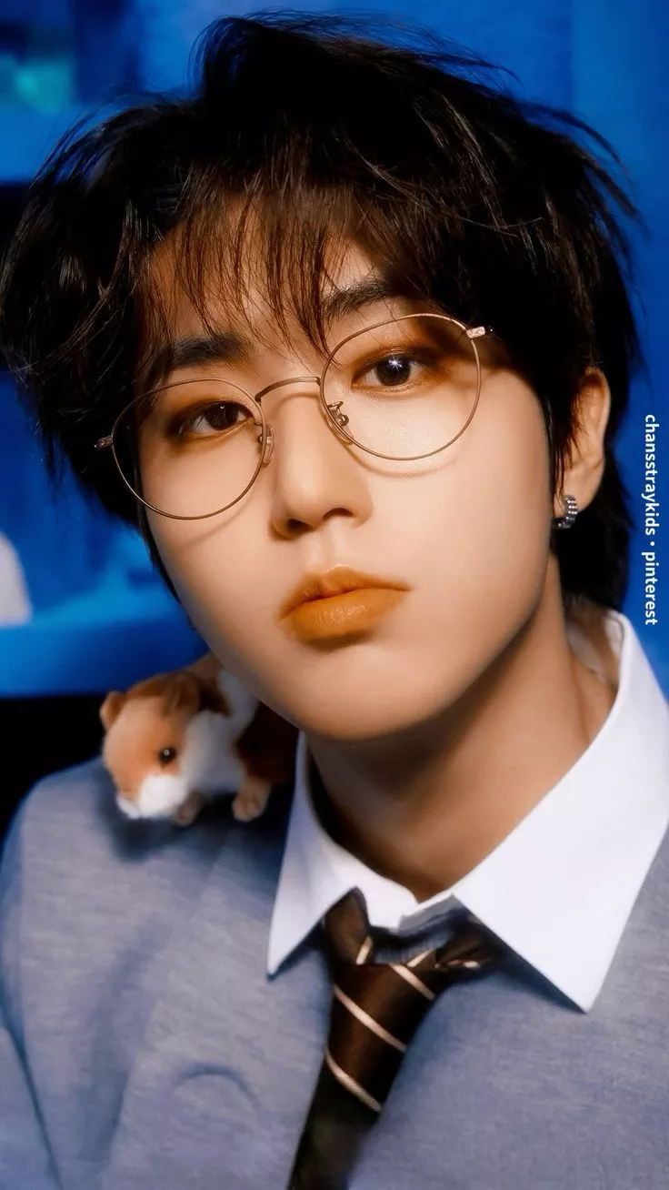 WALLPAPER & LOCKSCREEN STRAY KIDS “HAN