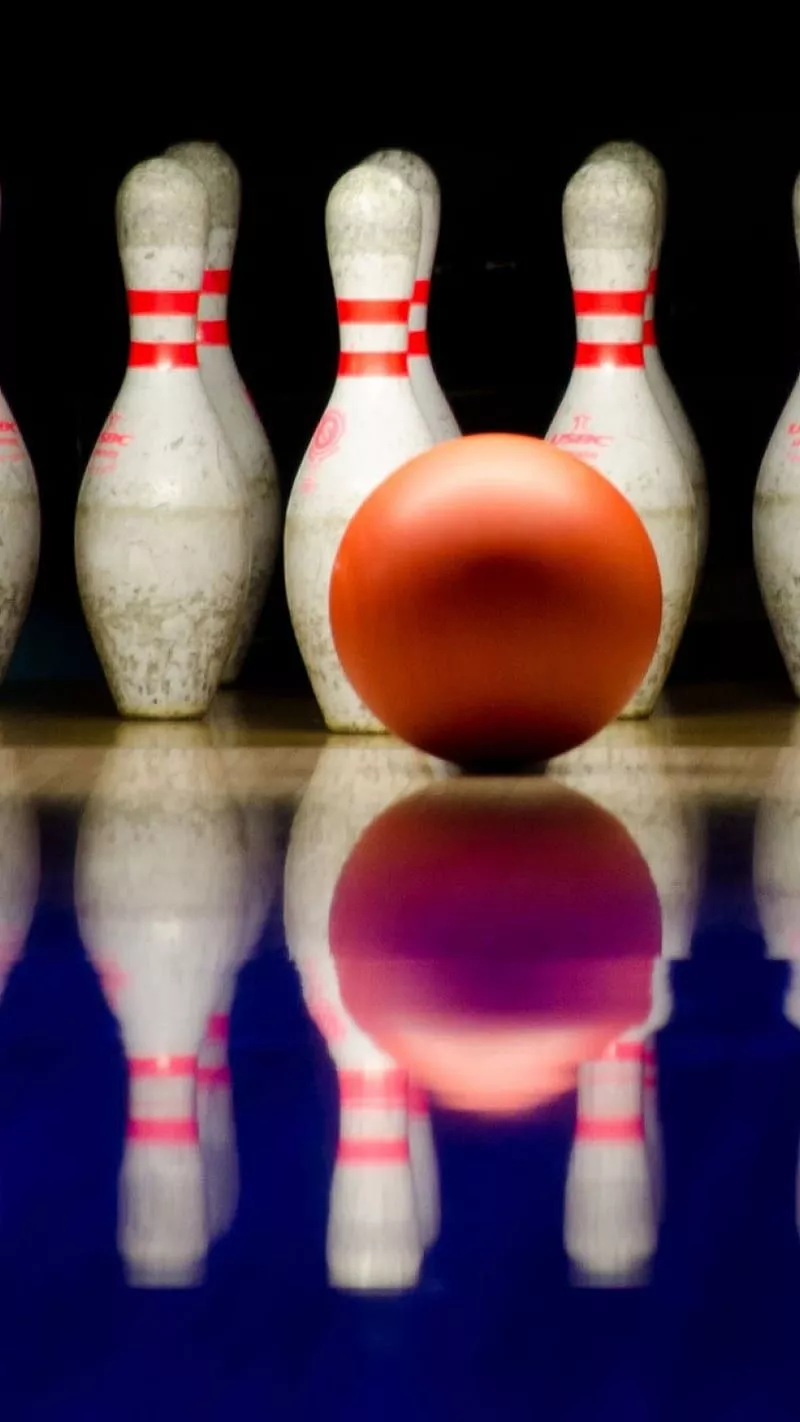 HD alley ball game wallpaper