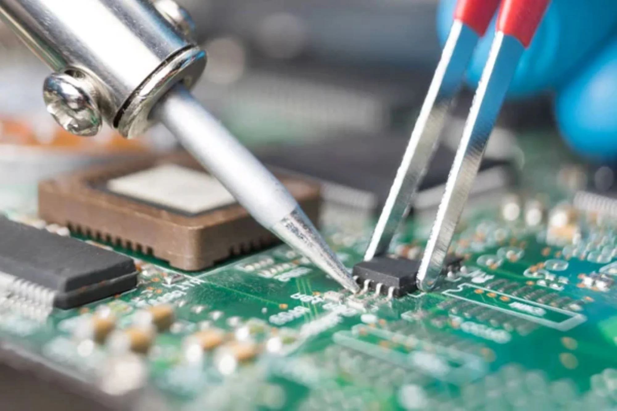Remove Components After Soldering