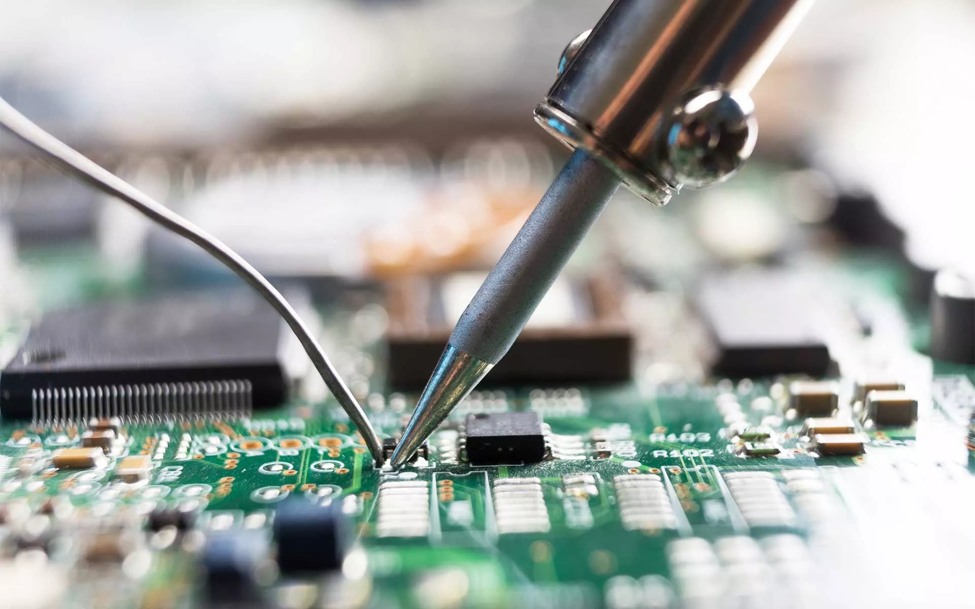 Peerless Electronics