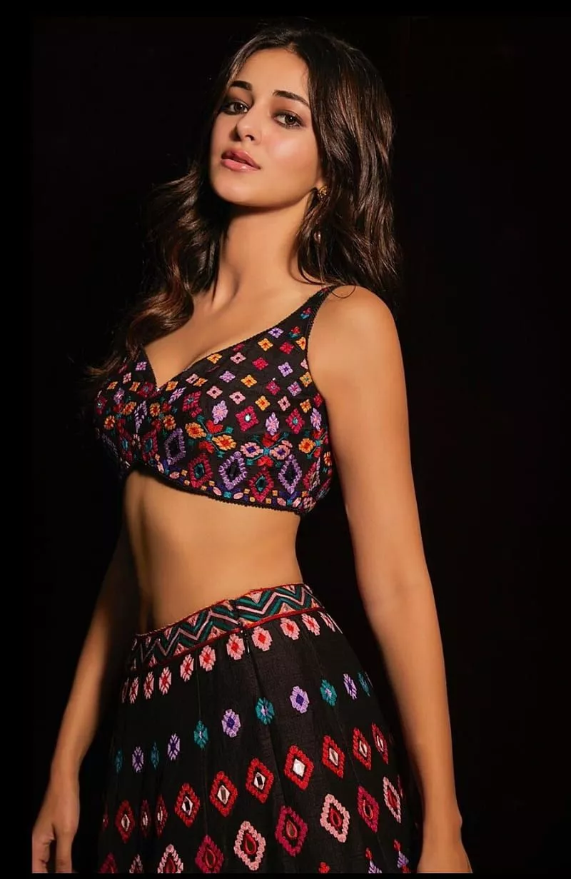 Ananya panday, me, HD phone wallpaper