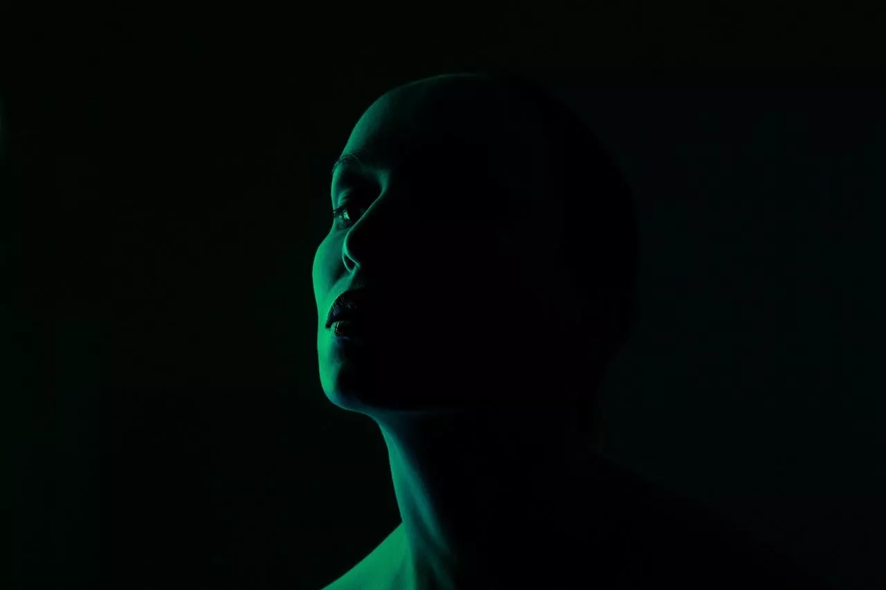 Black Light & Black Wallpaper Image