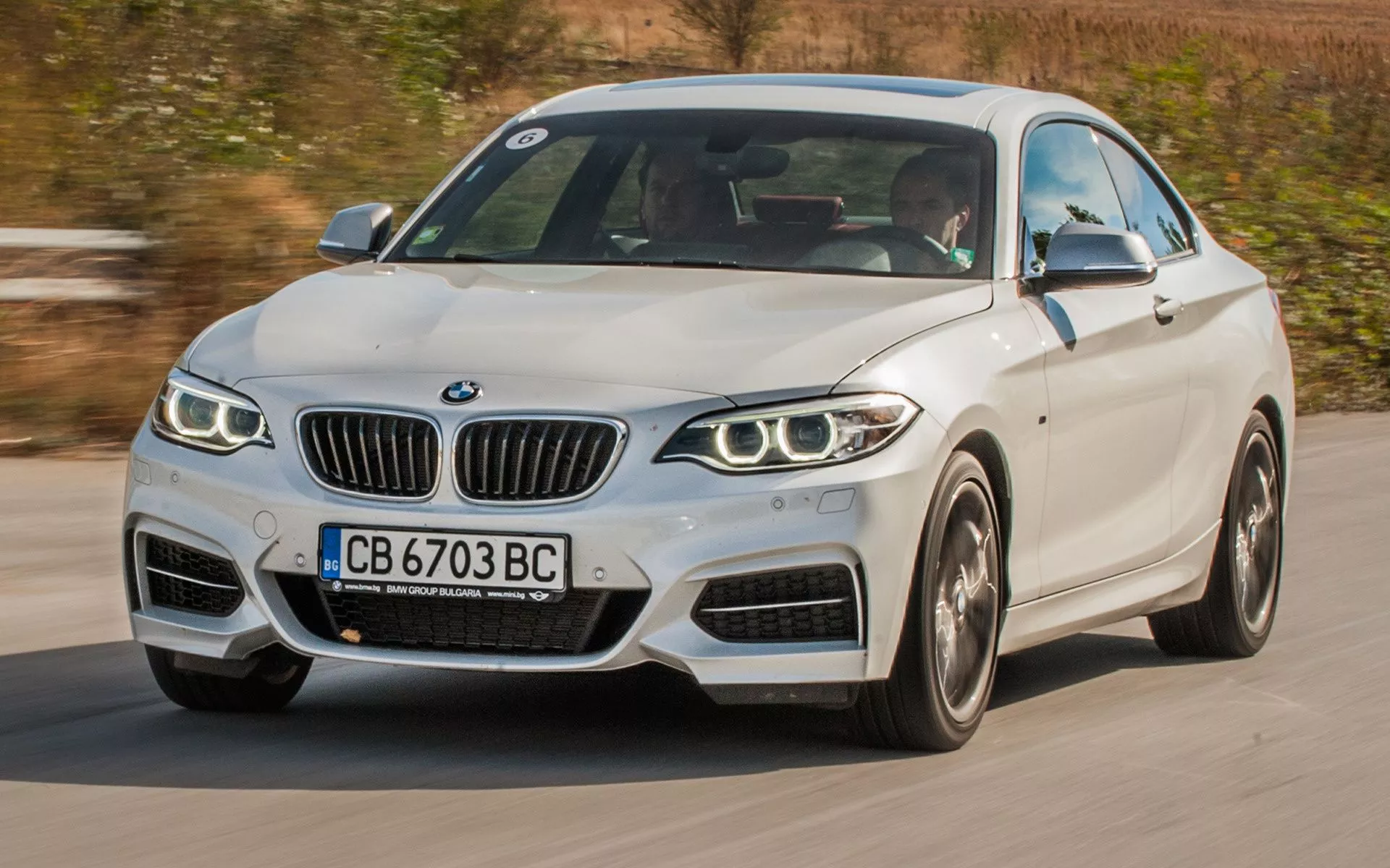 BMW M240i Coupe